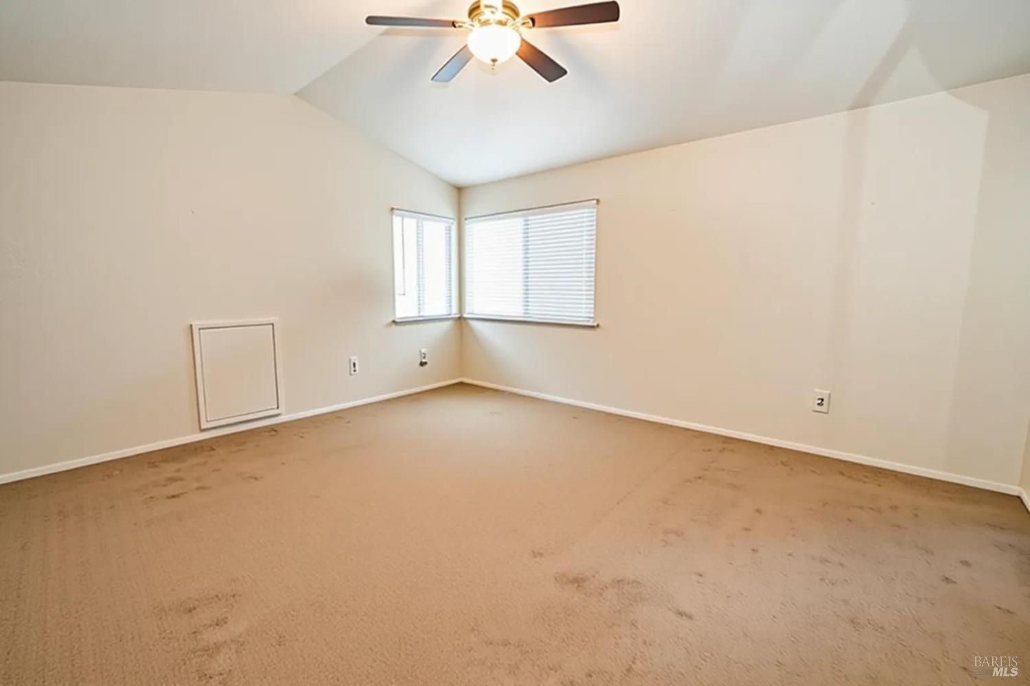75 Parkview Court