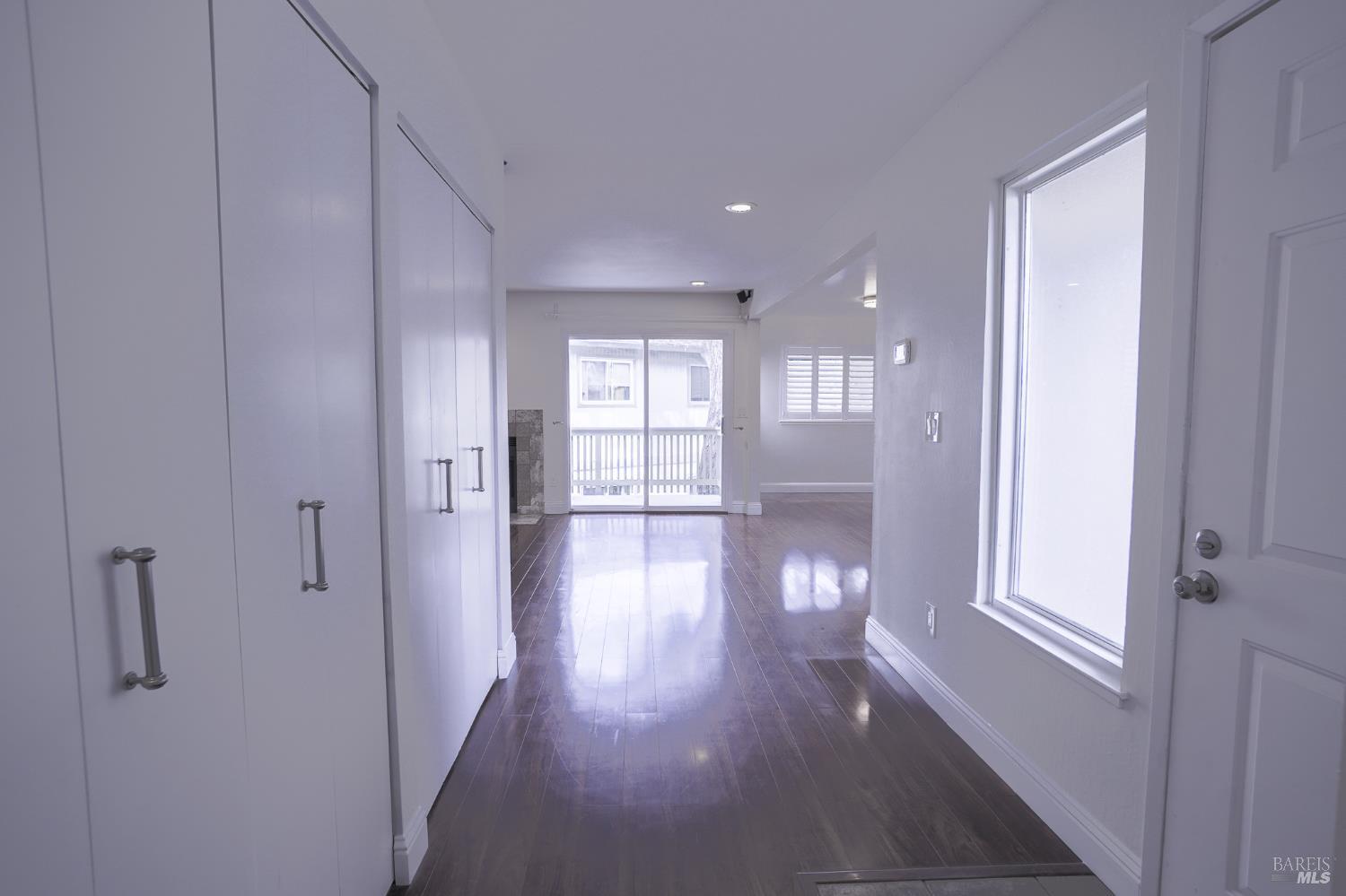 243 Whalebone Court