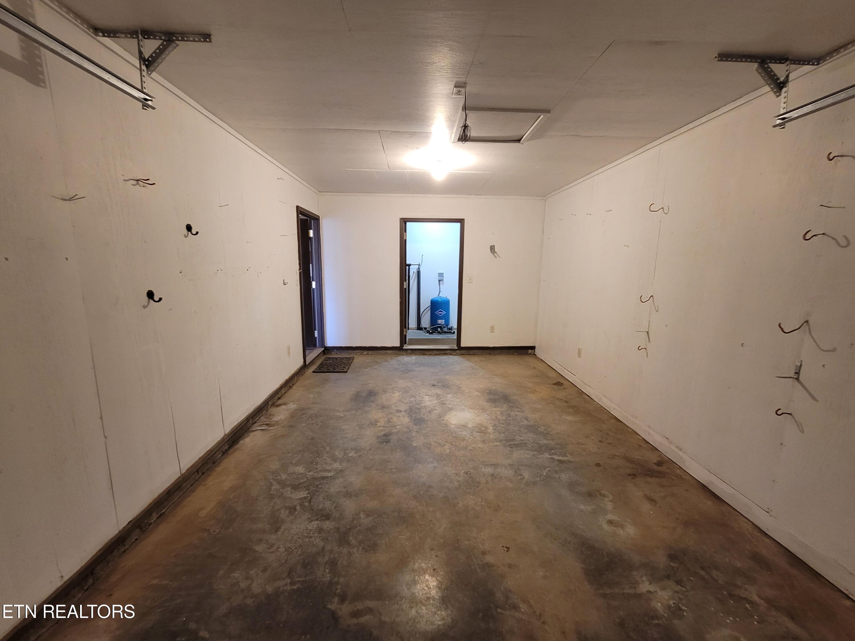 4010 Old Mountain Way