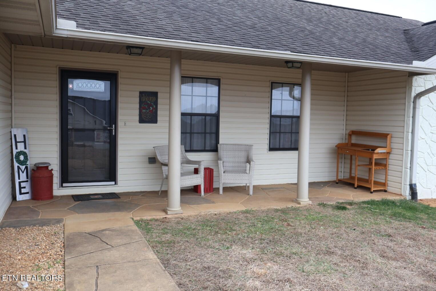 2827 English Hills Drive