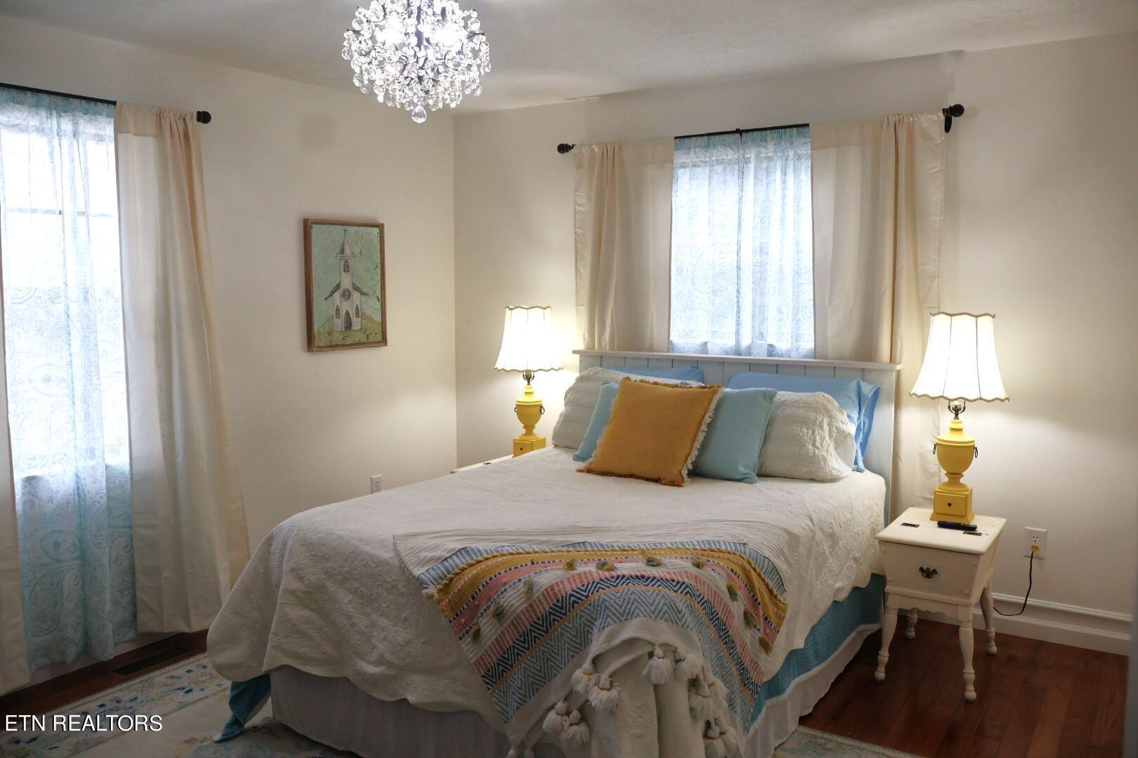 2827 English Hills Drive