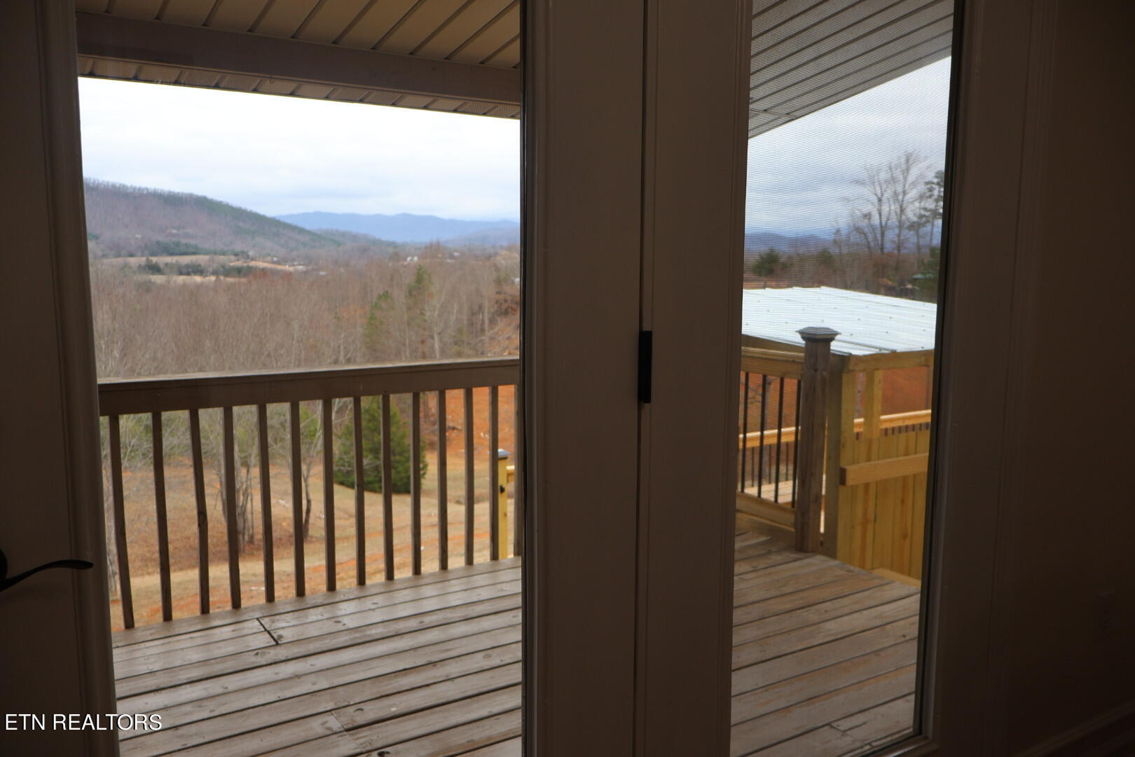 2827 English Hills Drive