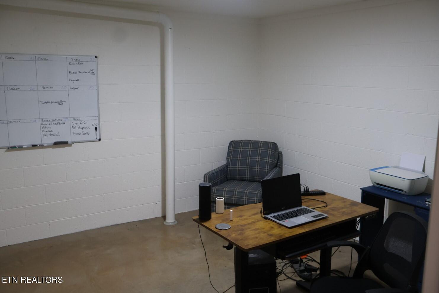 2827 English Hills Drive