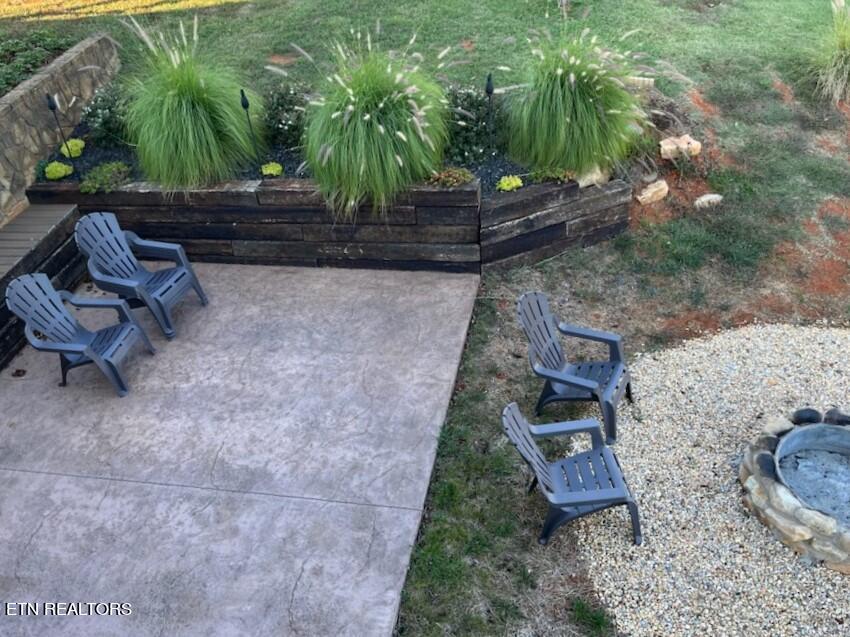 2827 English Hills Drive