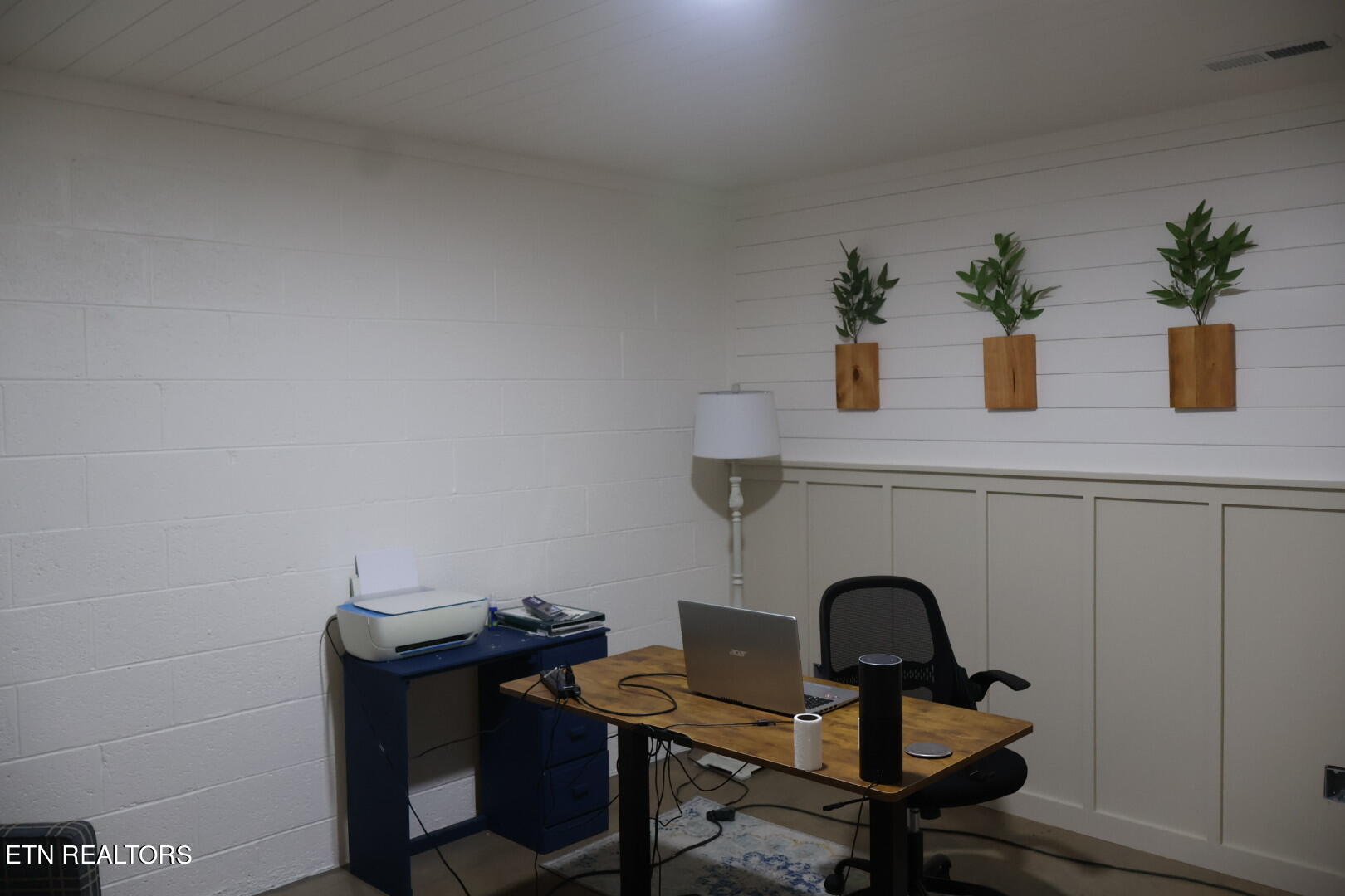 2827 English Hills Drive