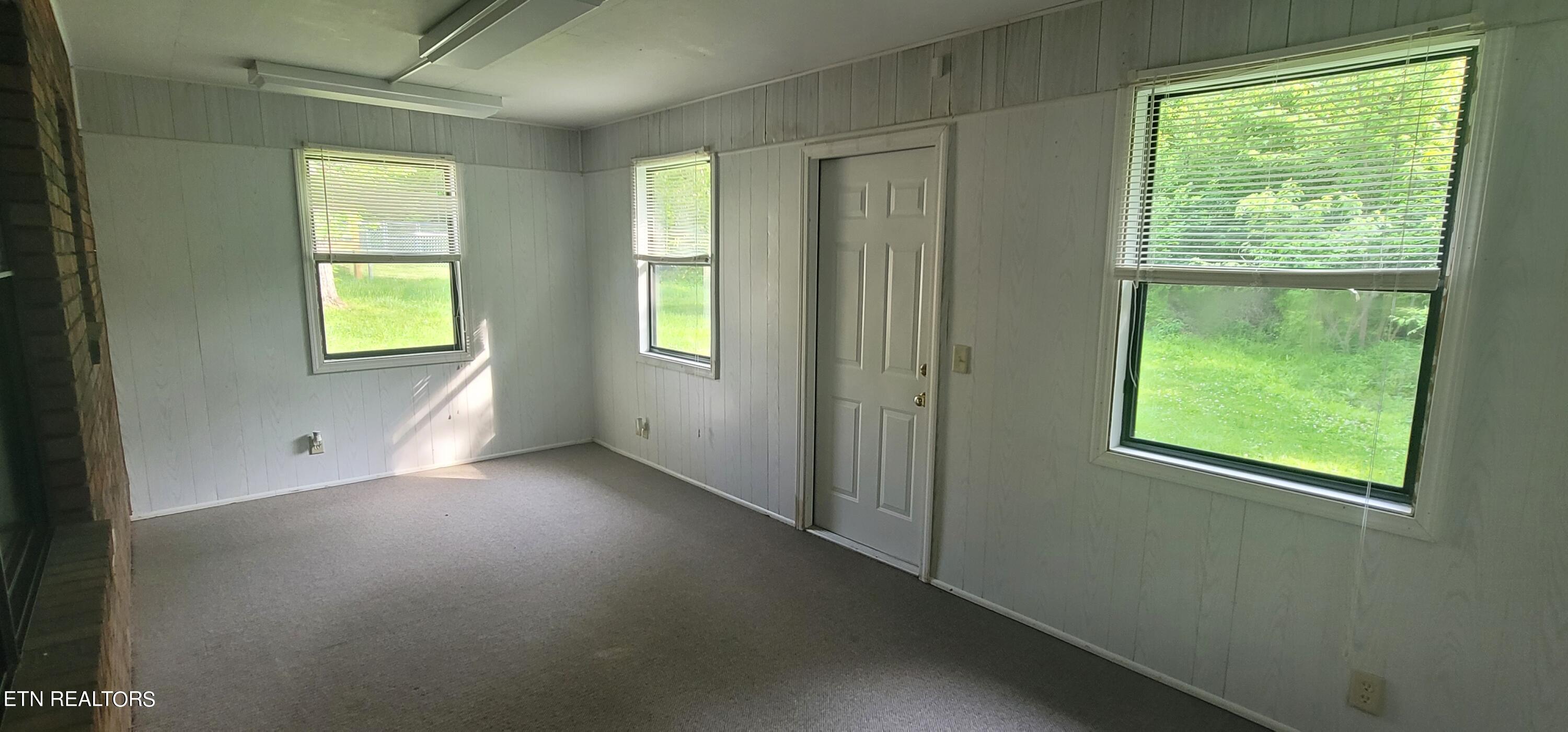 1365 Dolly Parton Pkwy