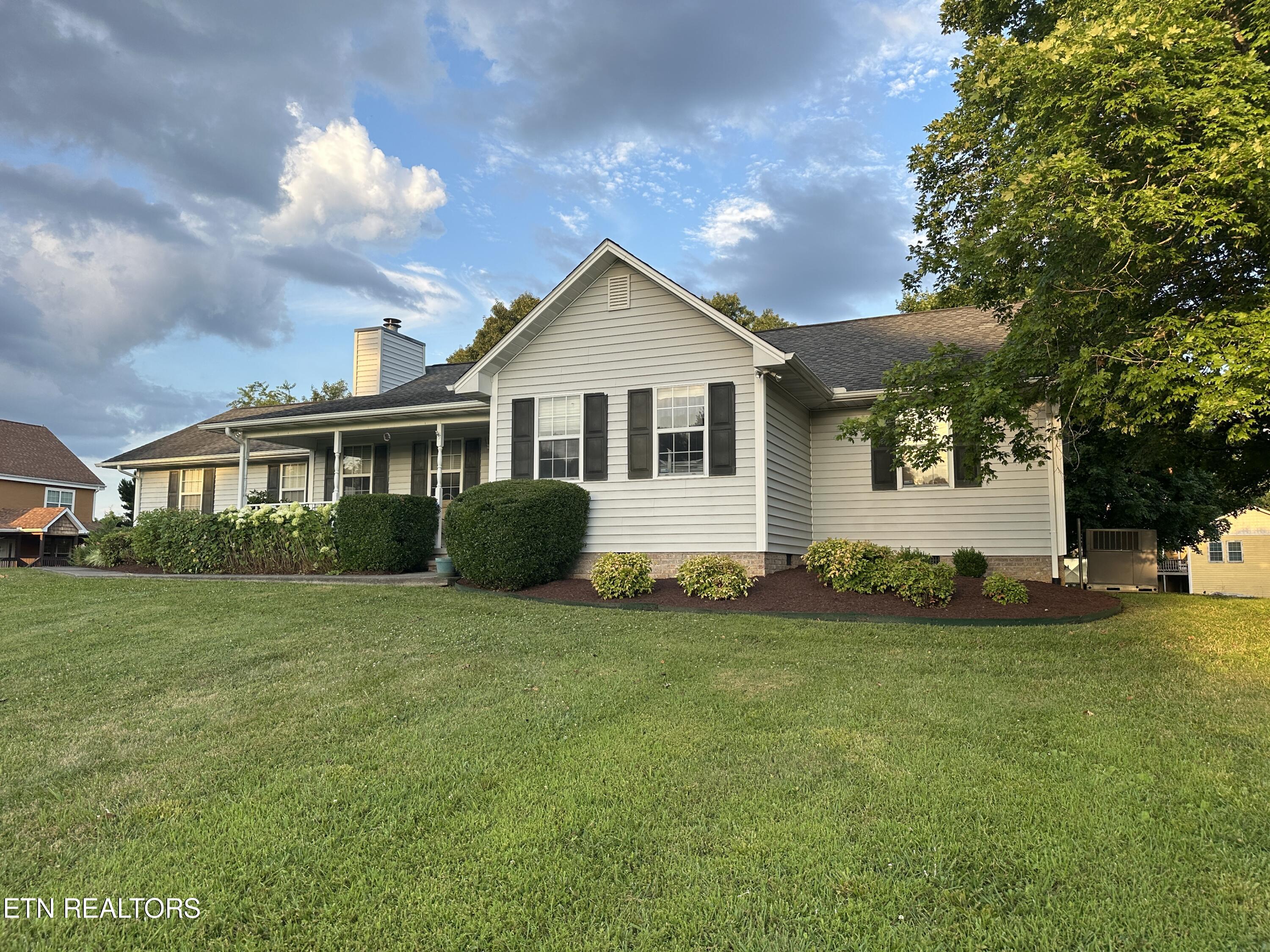 955 Boardly Hills Blvd