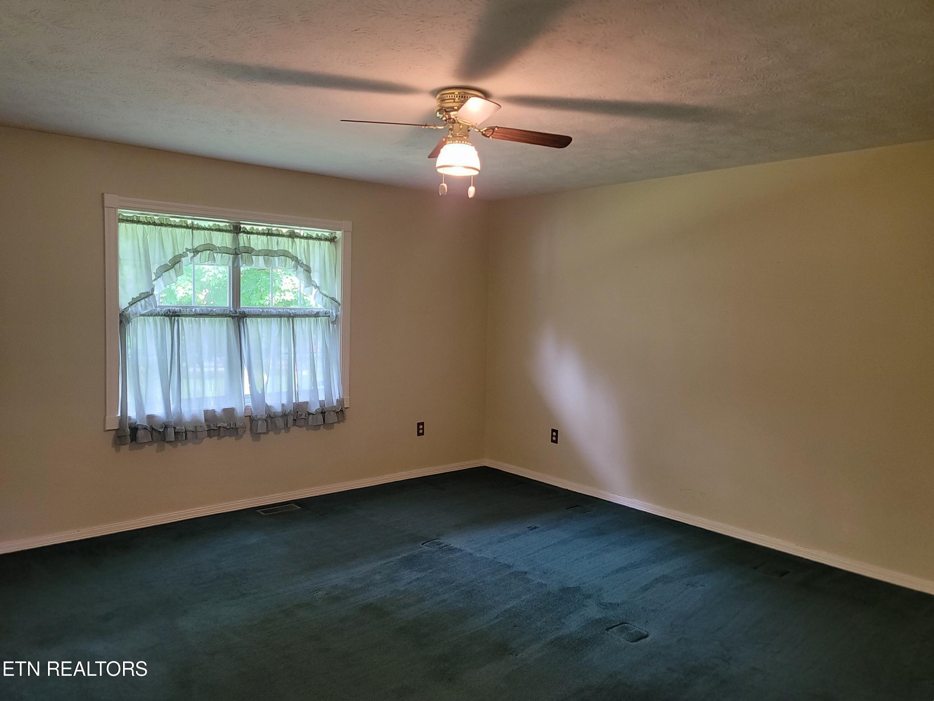 955 Boardly Hills Blvd