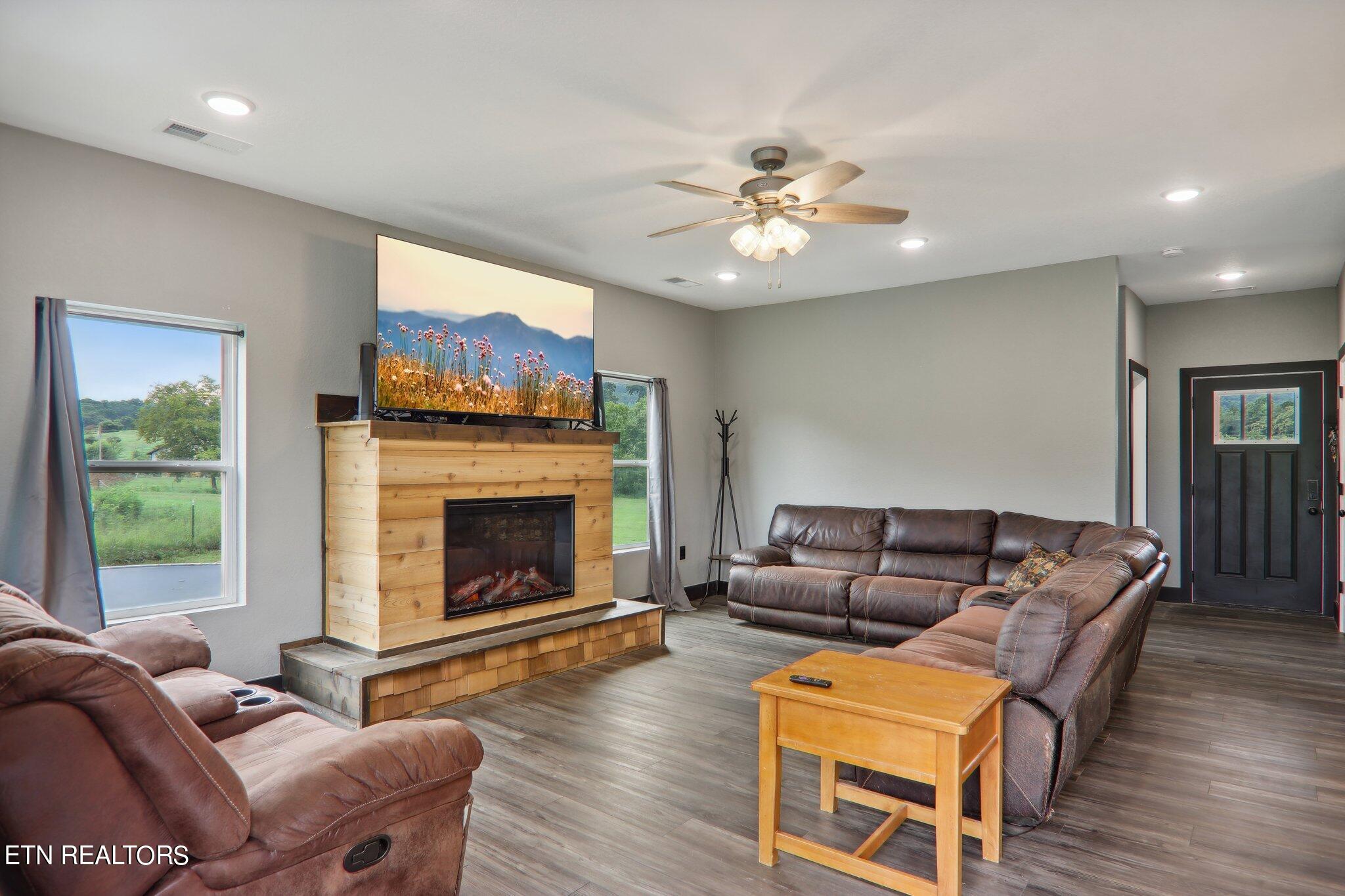 3239 Sybill Lee Lane