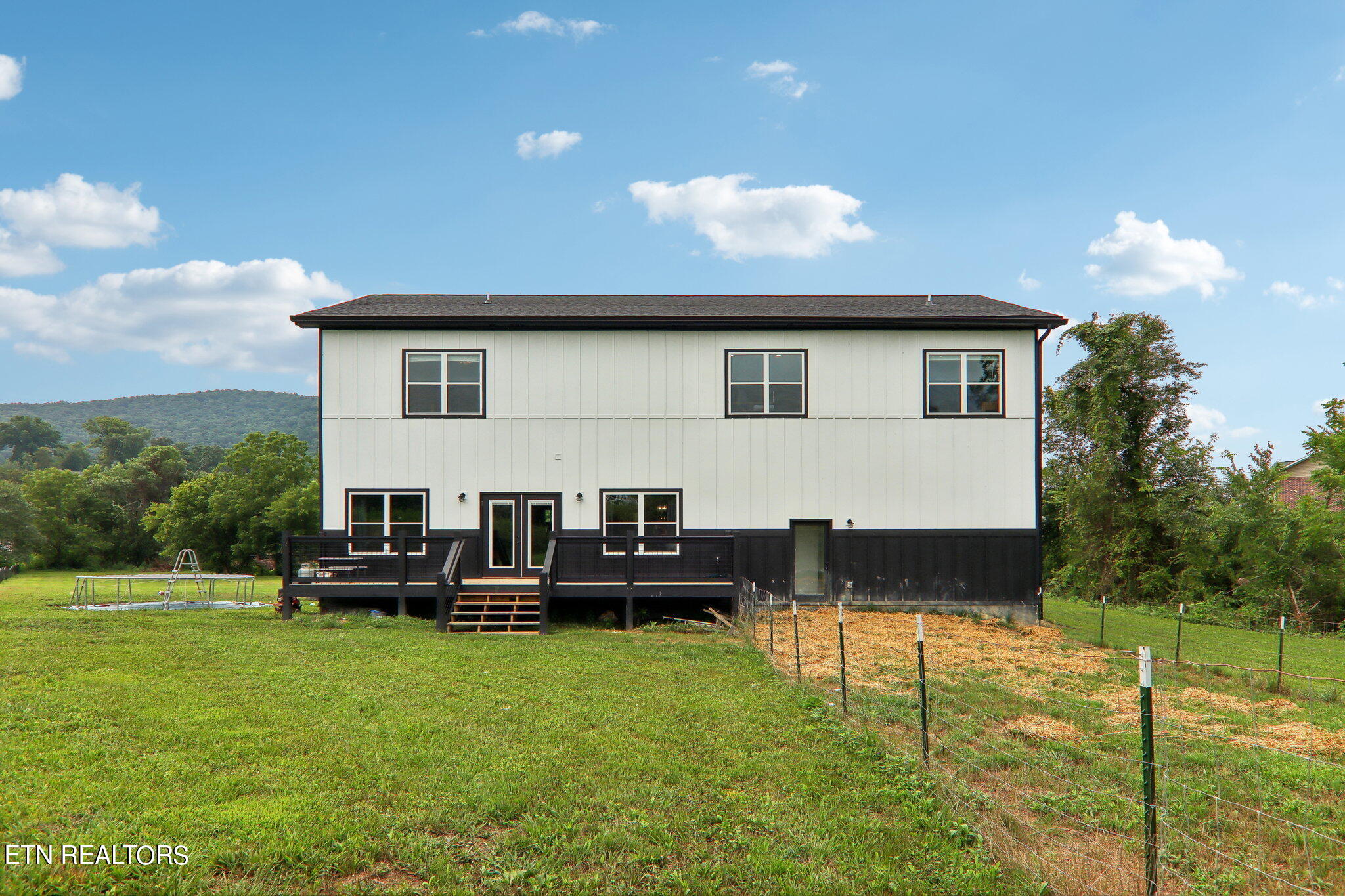 3239 Sybill Lee Lane