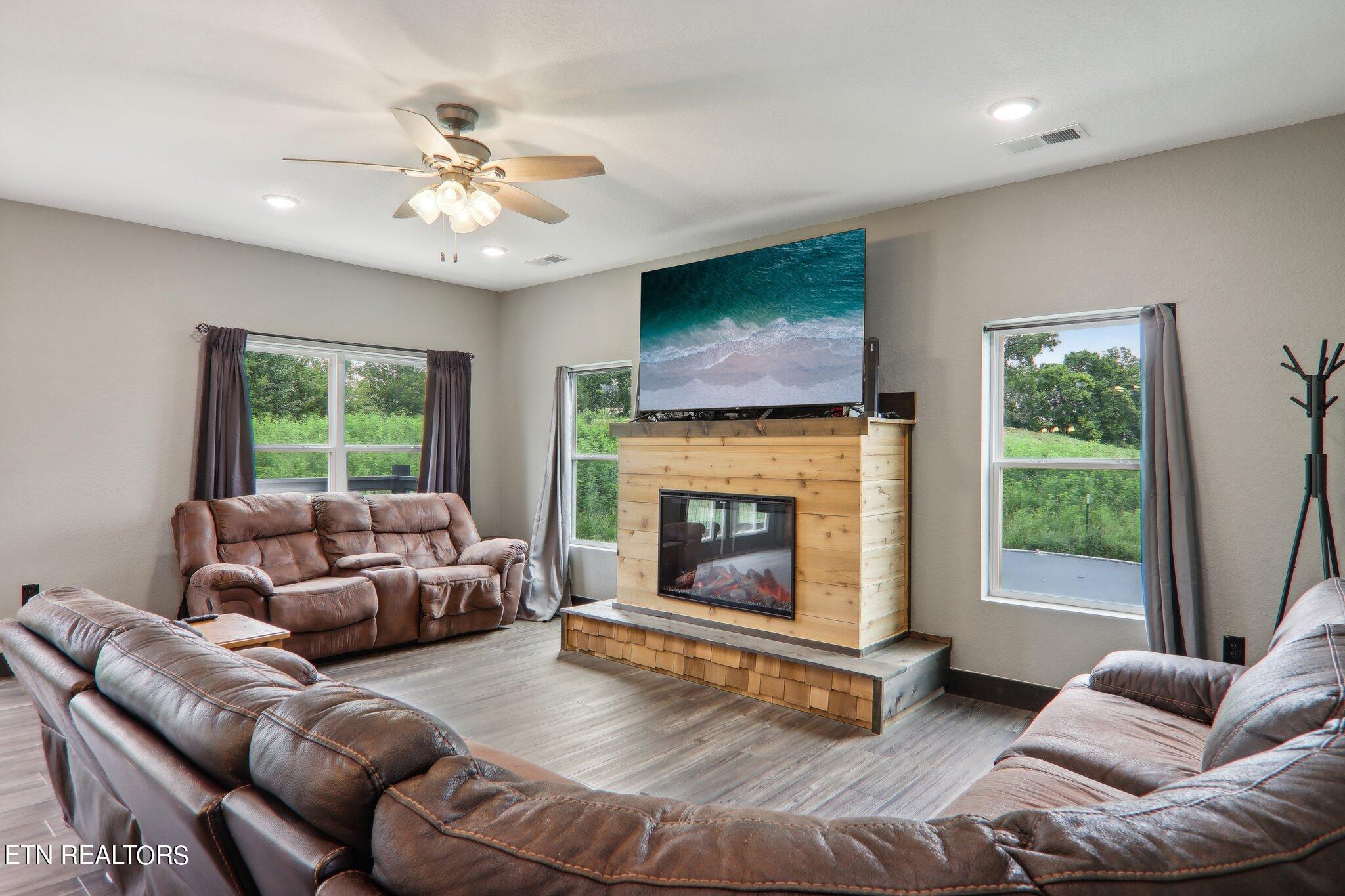 3239 Sybill Lee Lane