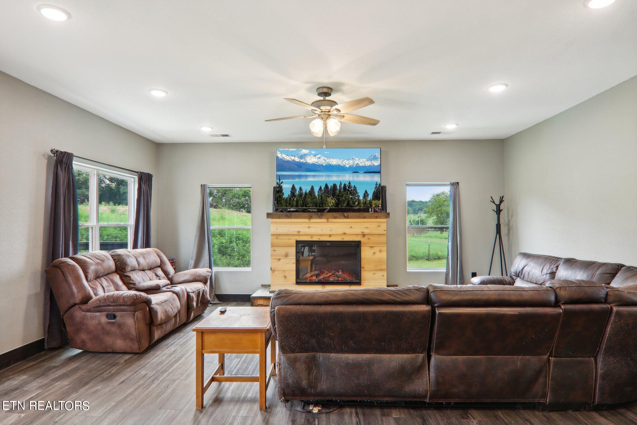 3239 Sybill Lee Lane