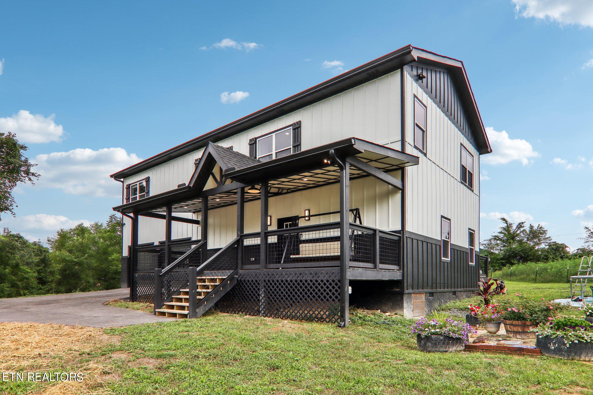 3239 Sybill Lee Lane