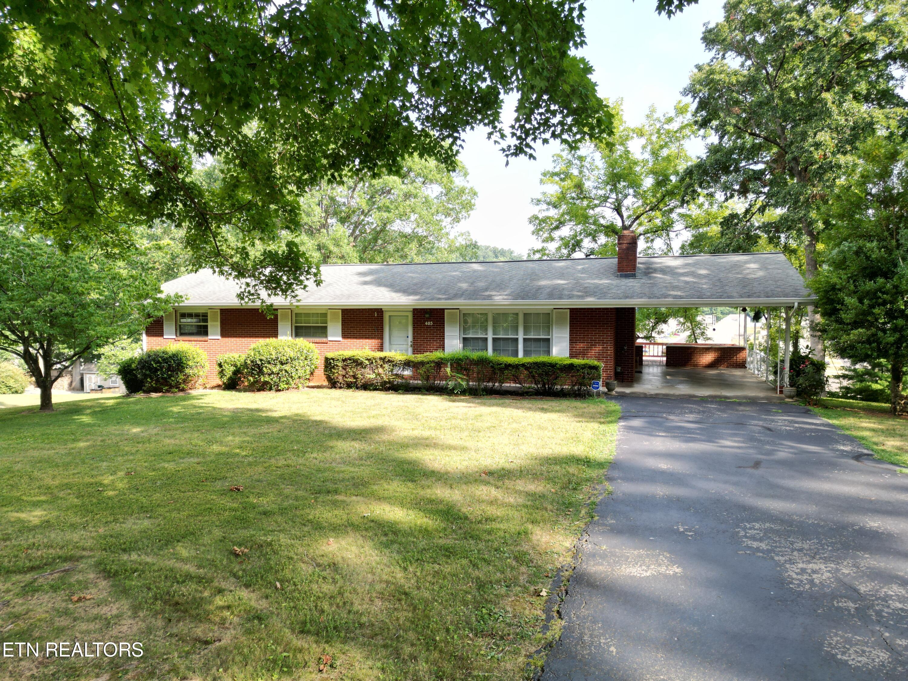 405 Highland View Drive