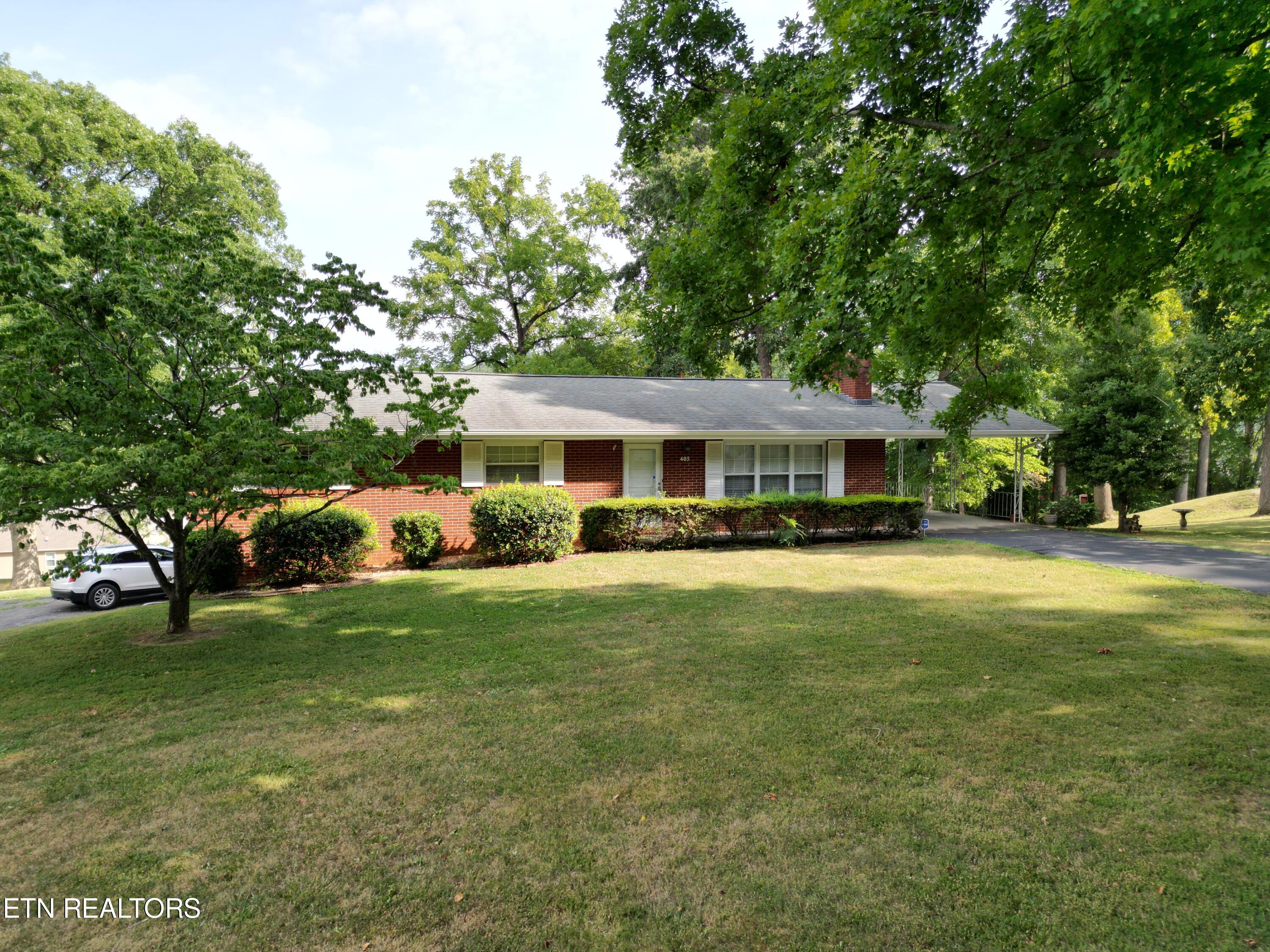 405 Highland View Drive