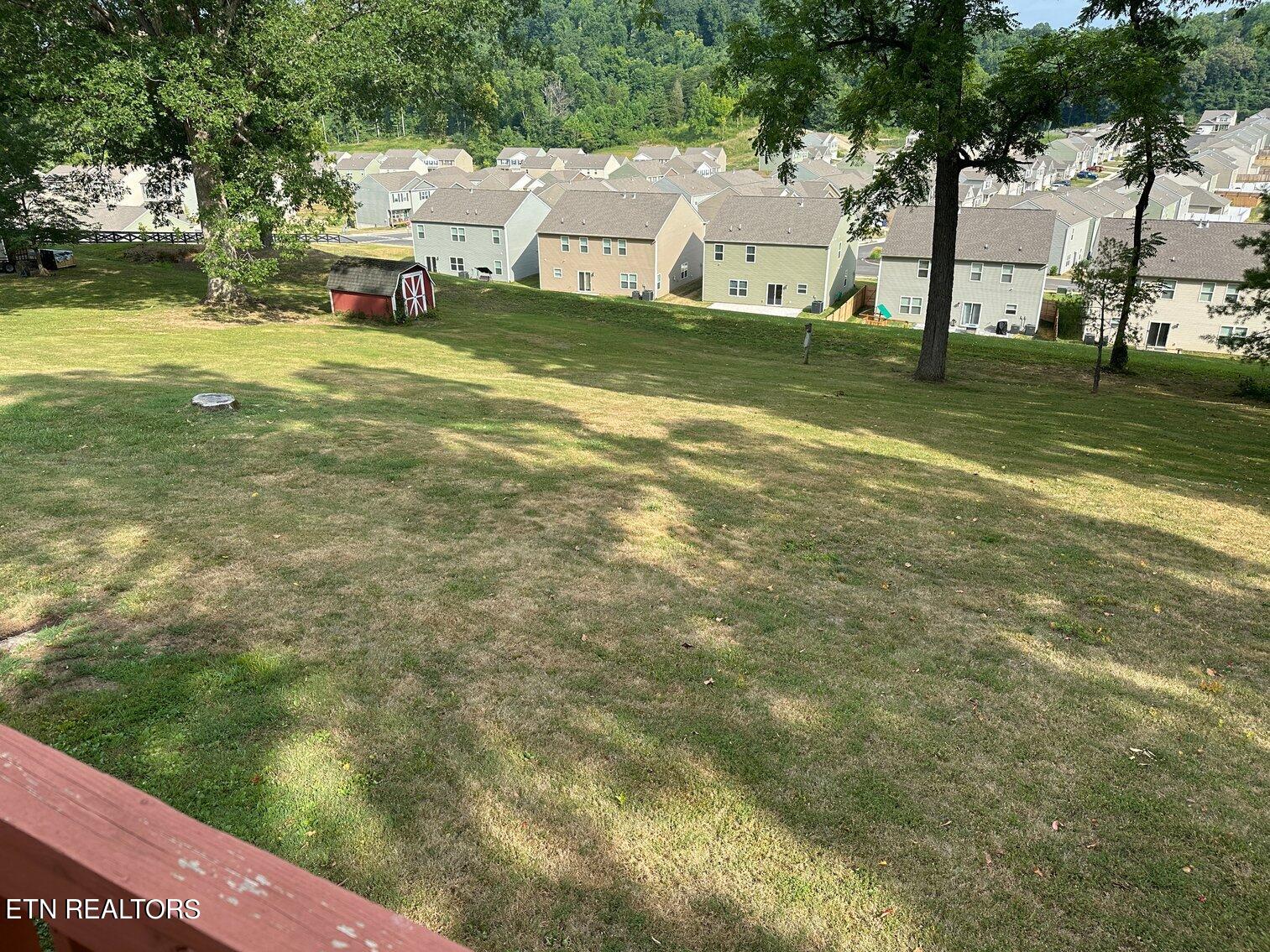 405 Highland View Drive