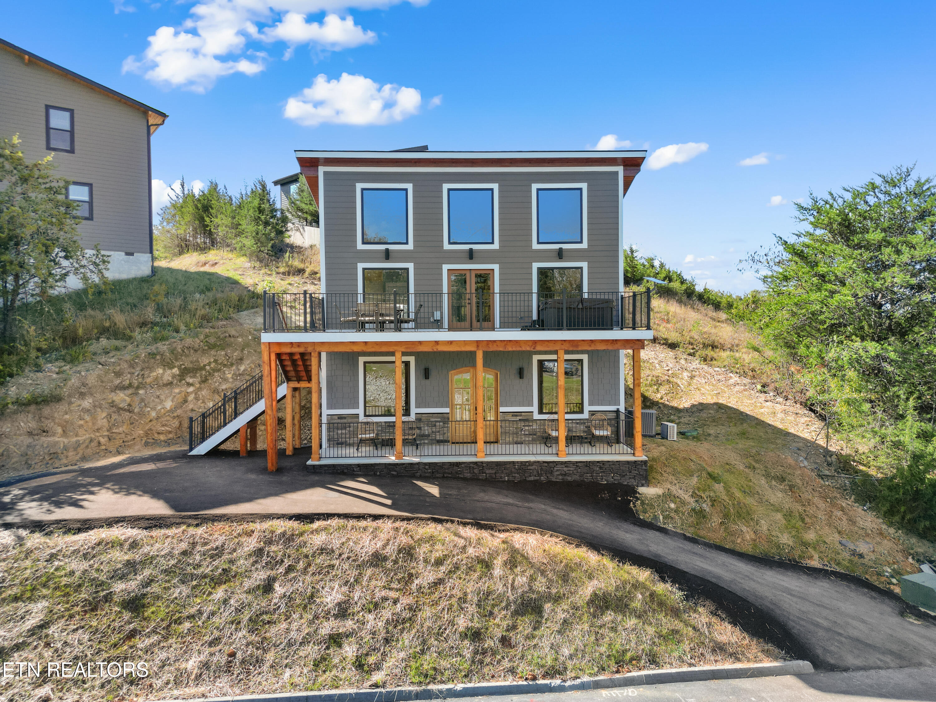 810 Blue Herring Way