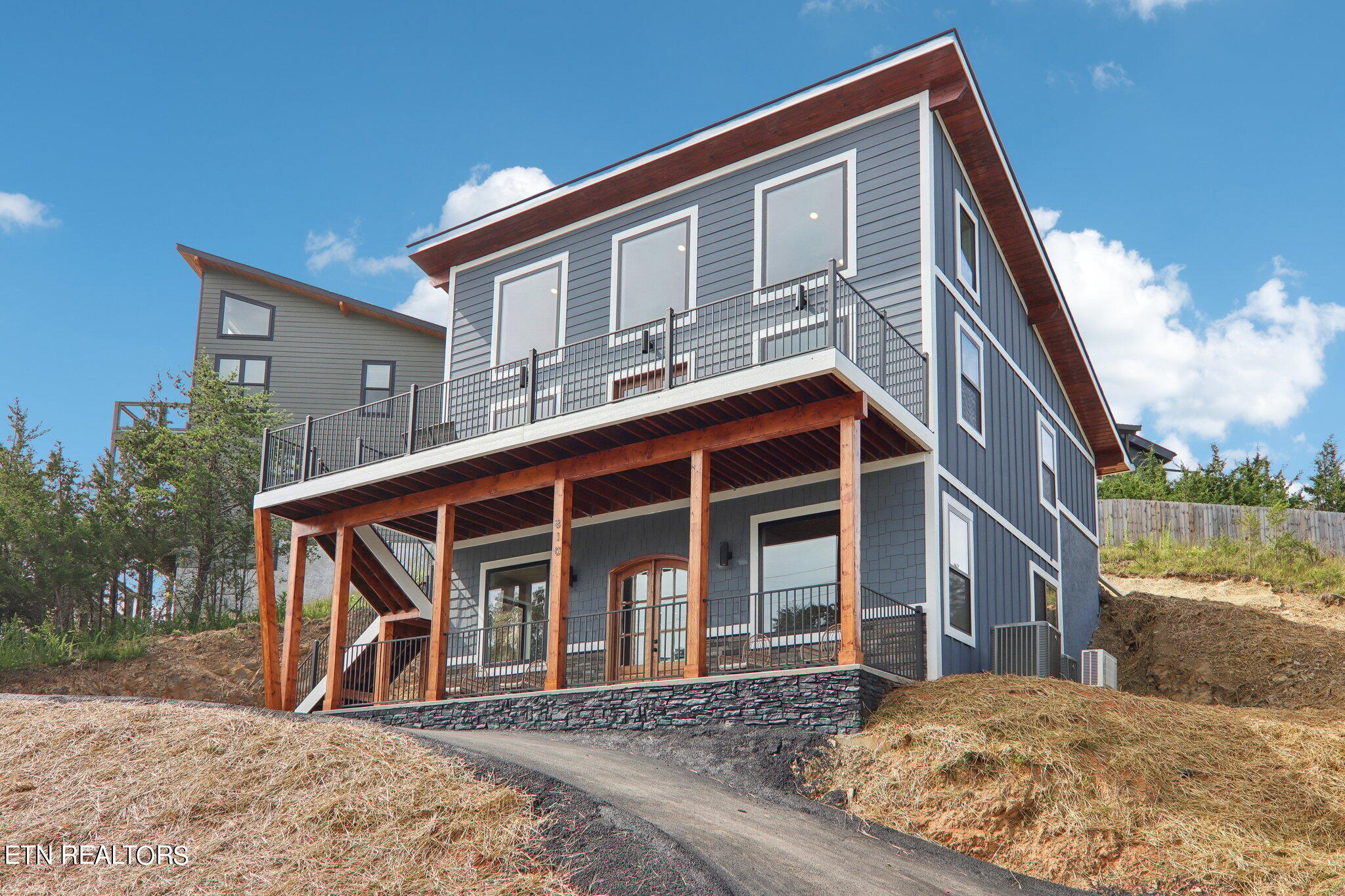 810 Blue Herring Way