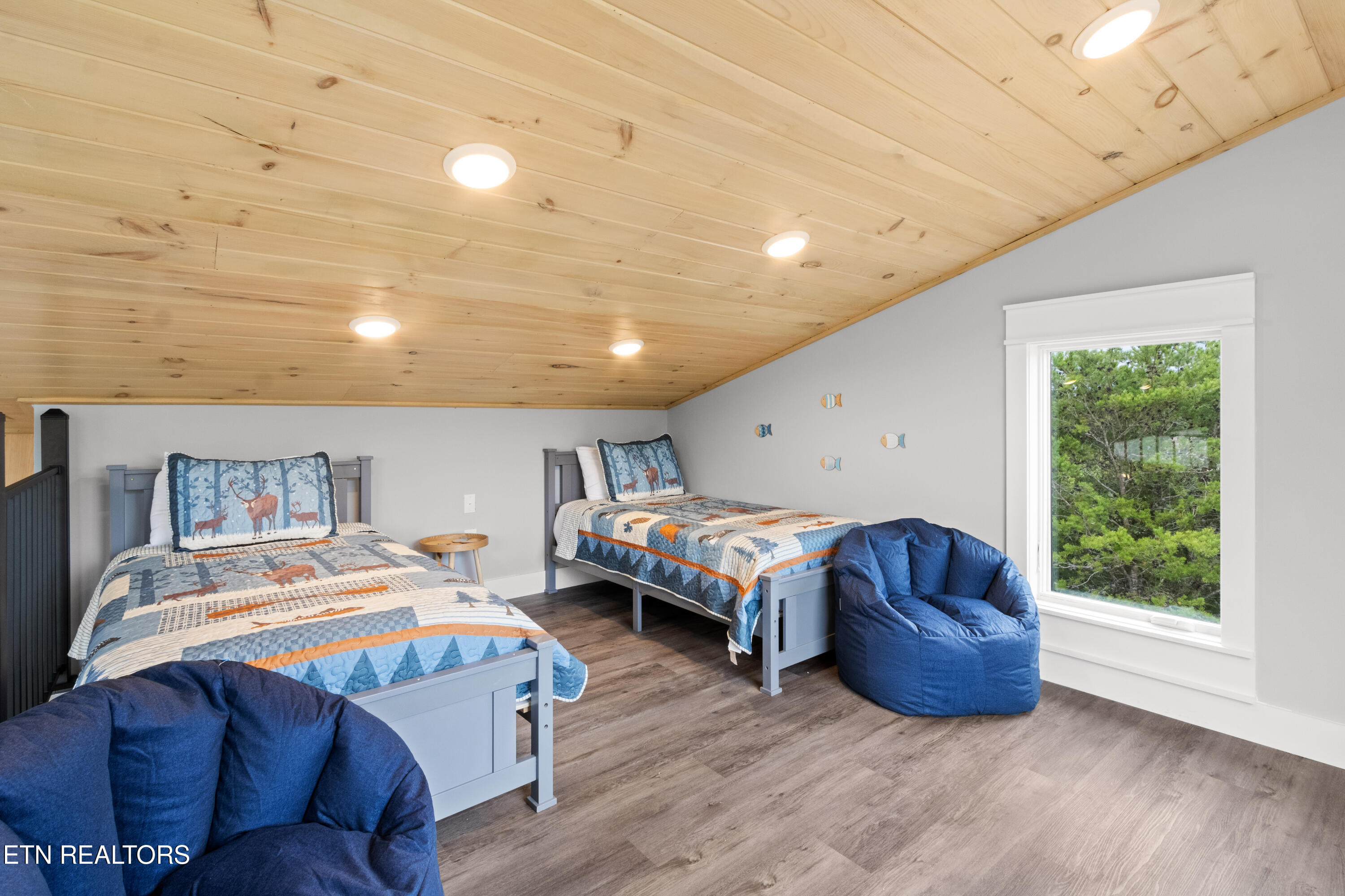 810 Blue Herring Way