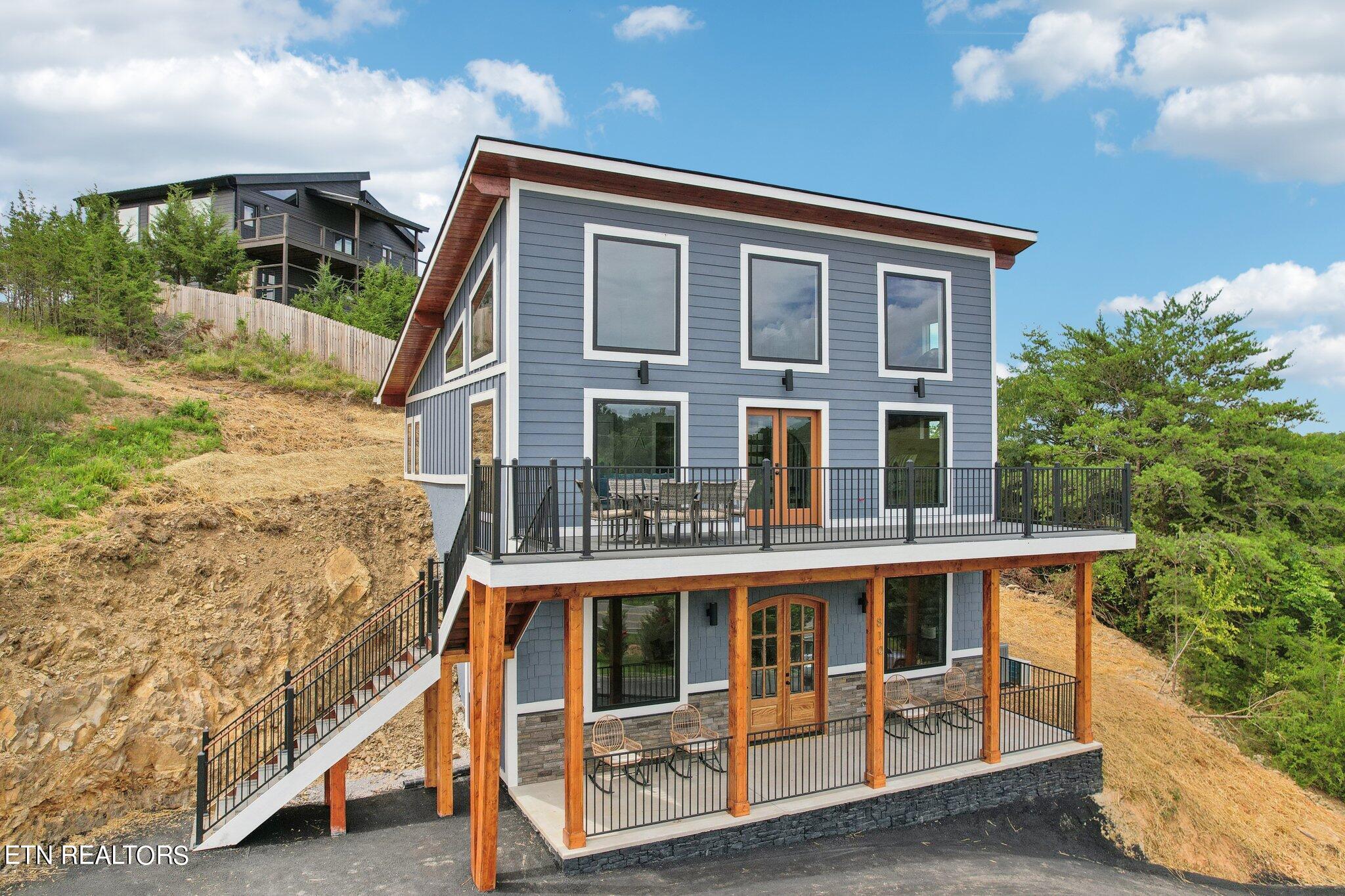 810 Blue Herring Way