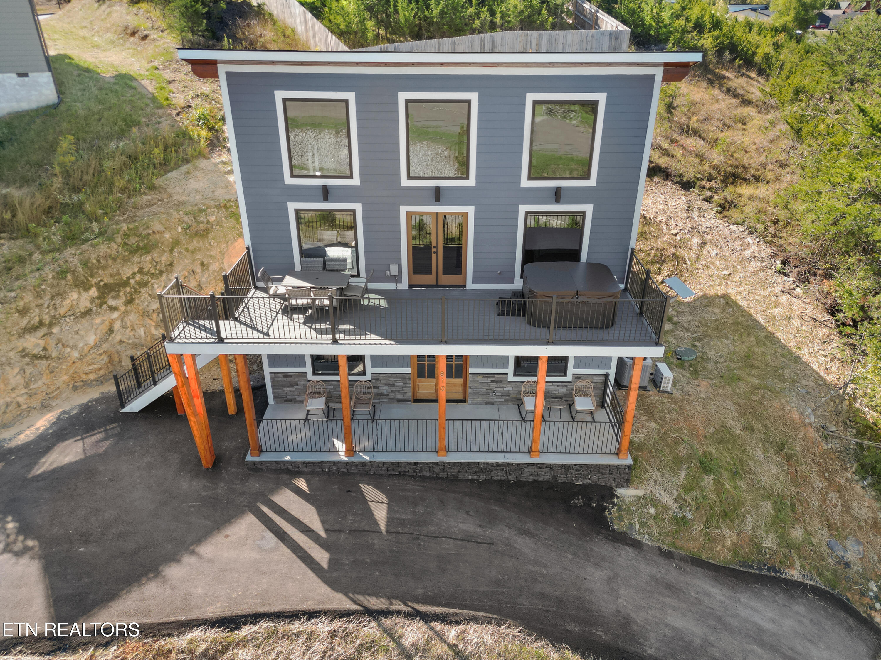 810 Blue Herring Way