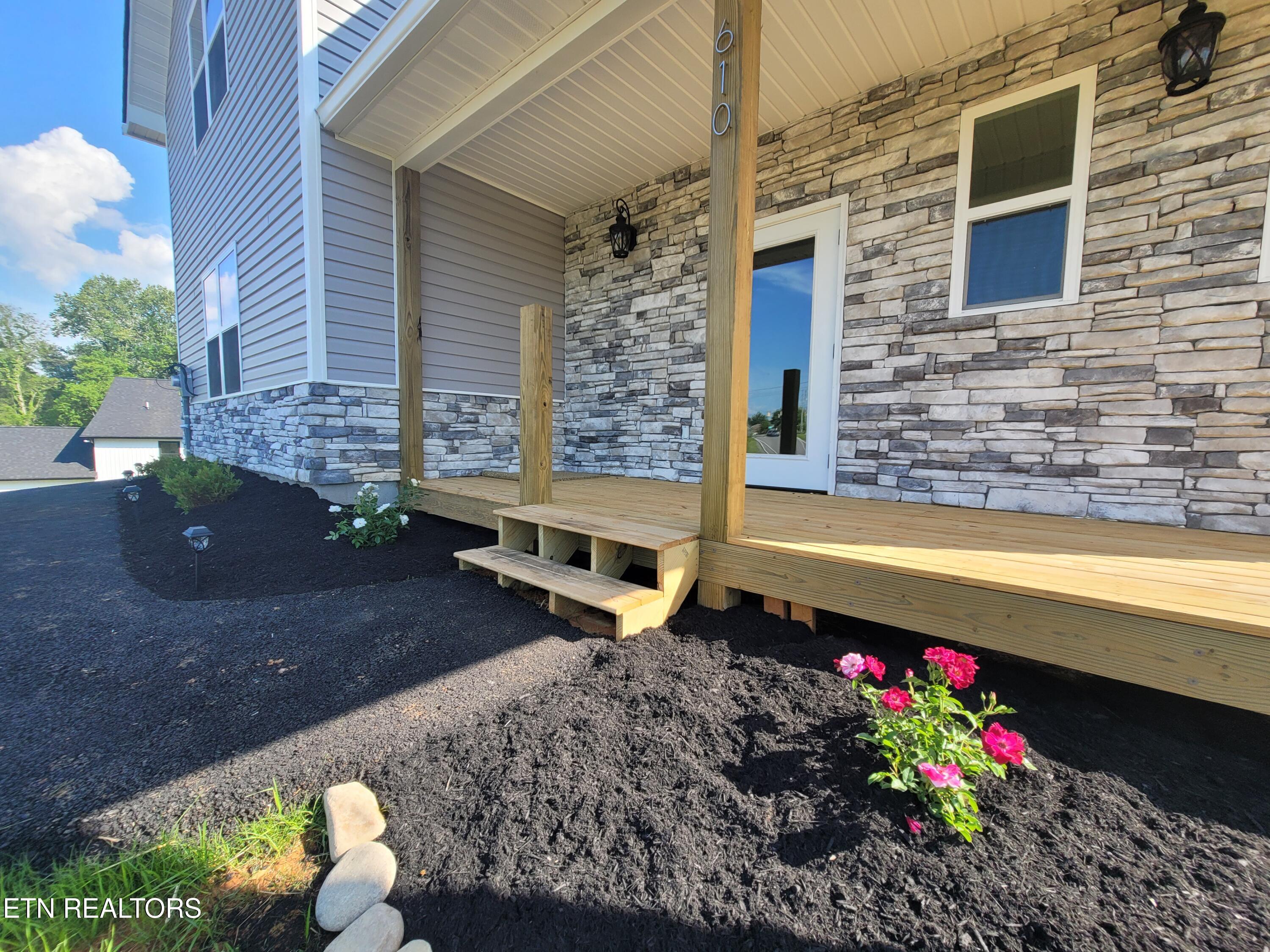 610 Old Tittsworth Springs Rd