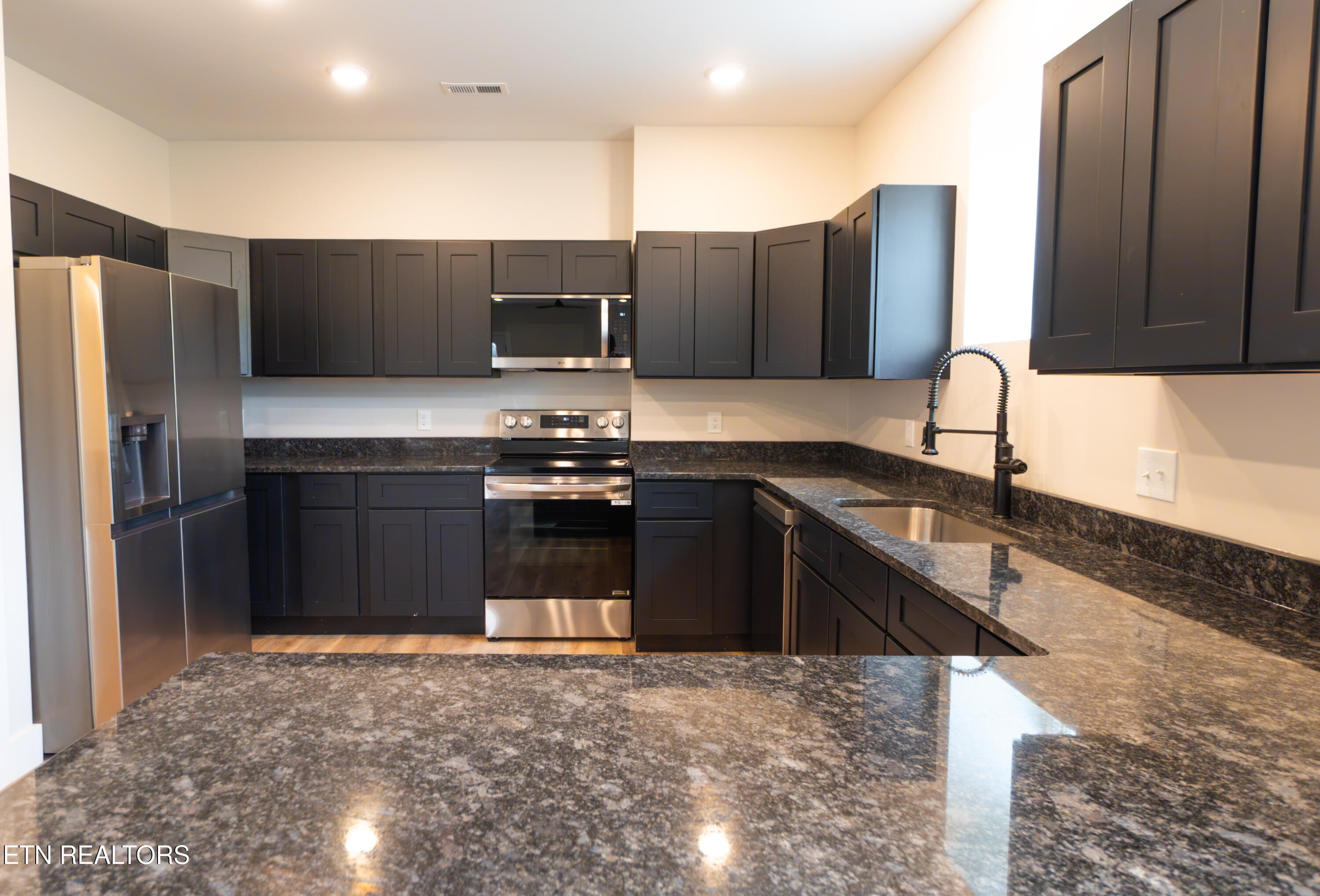 610 Old Tittsworth Springs Rd