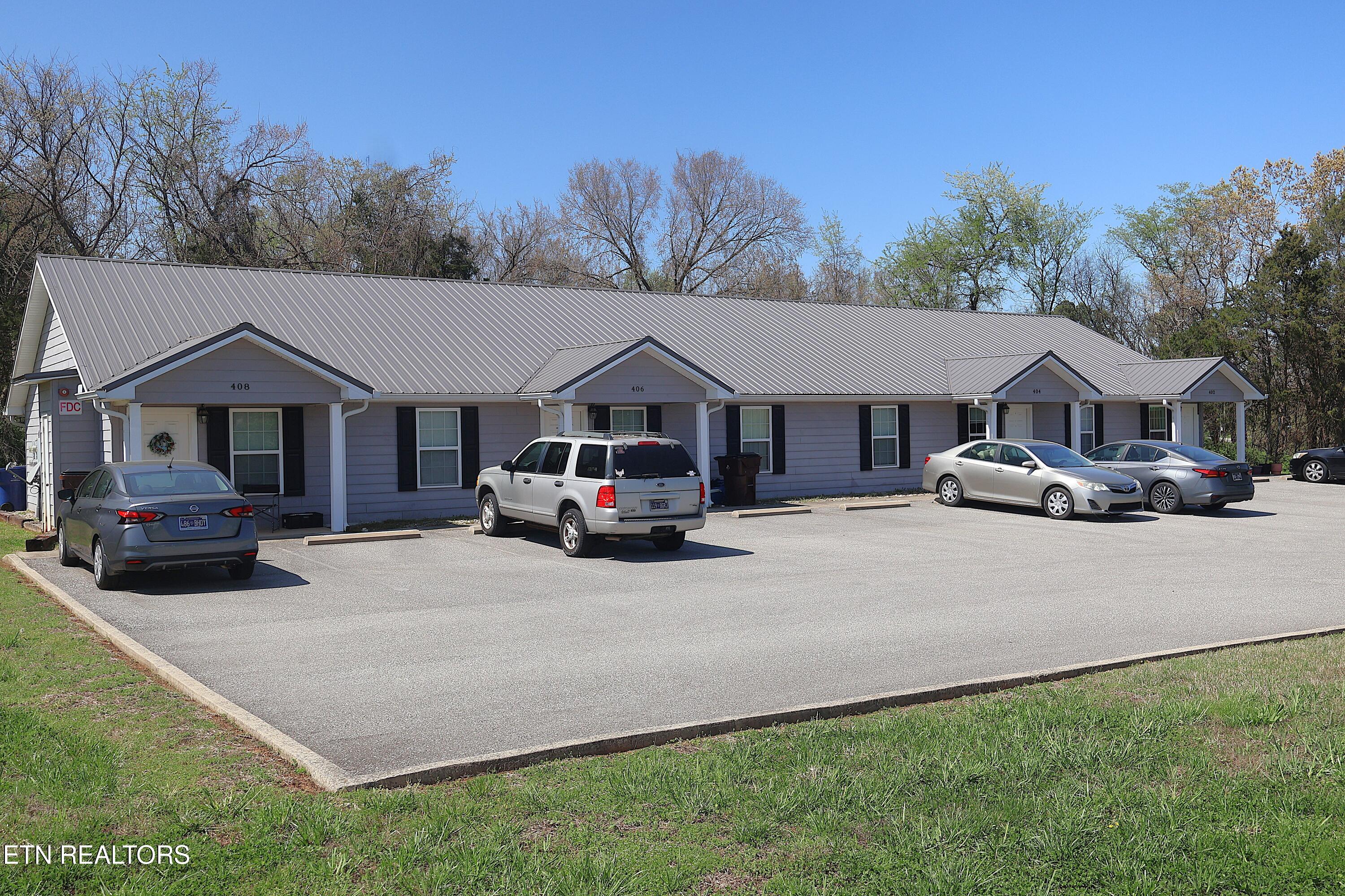 401-406 Circle H Drive