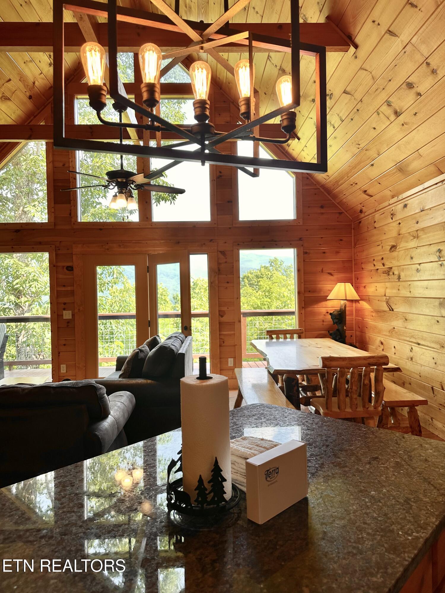 2973 Mockingbird Way