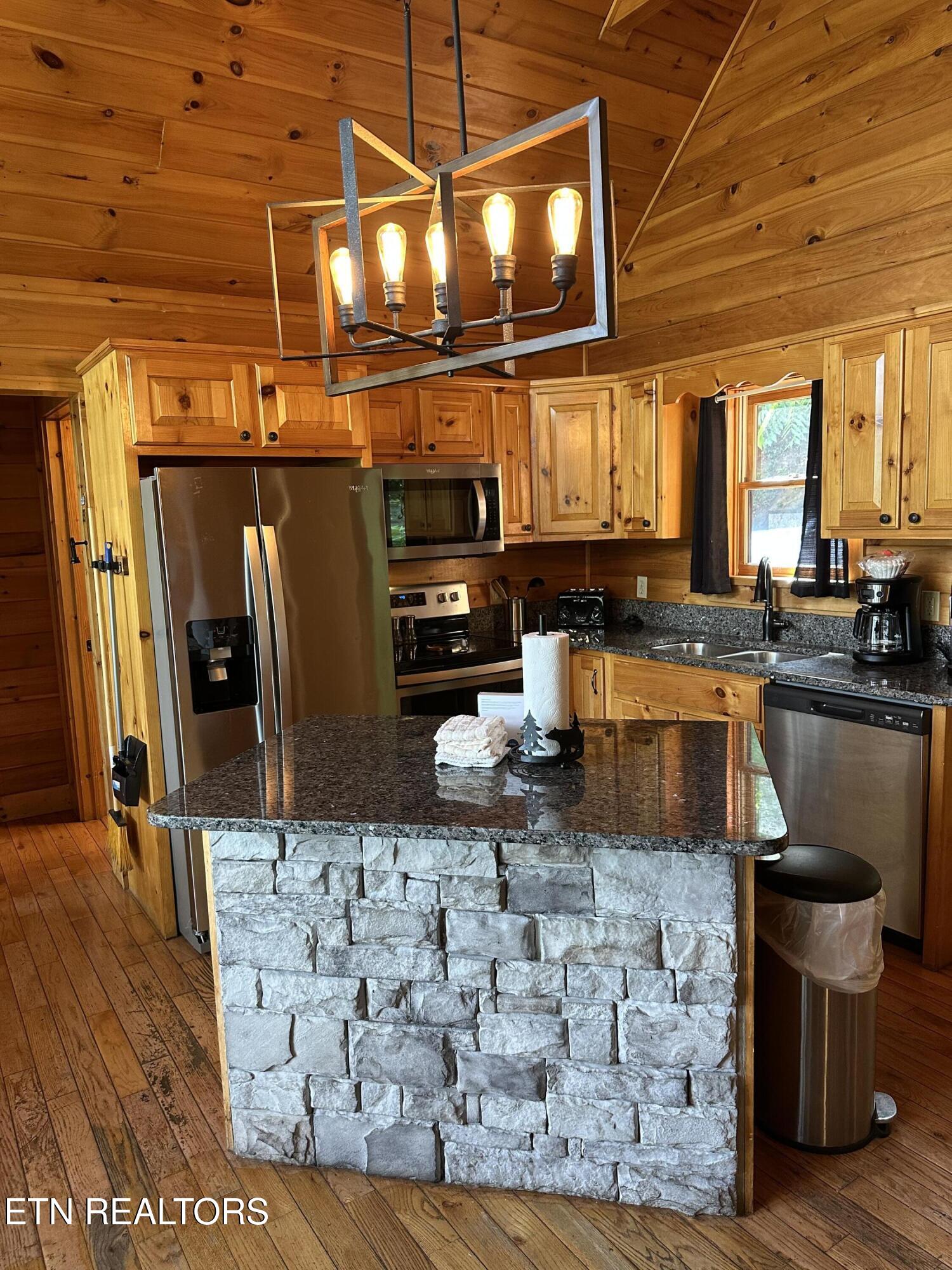 2973 Mockingbird Way