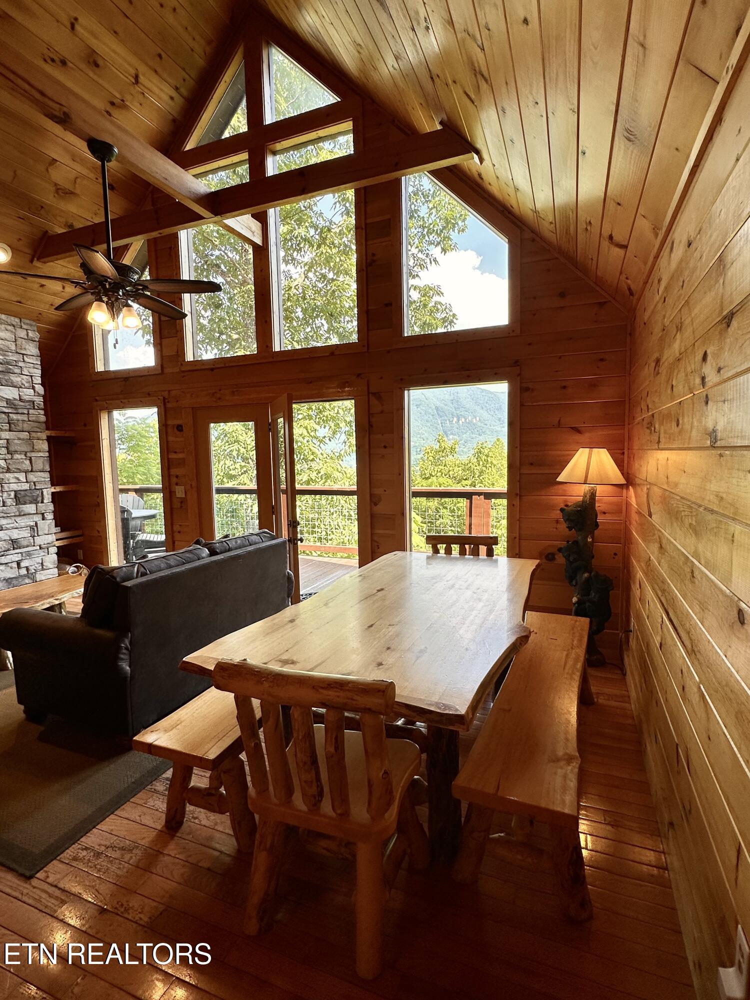 2973 Mockingbird Way