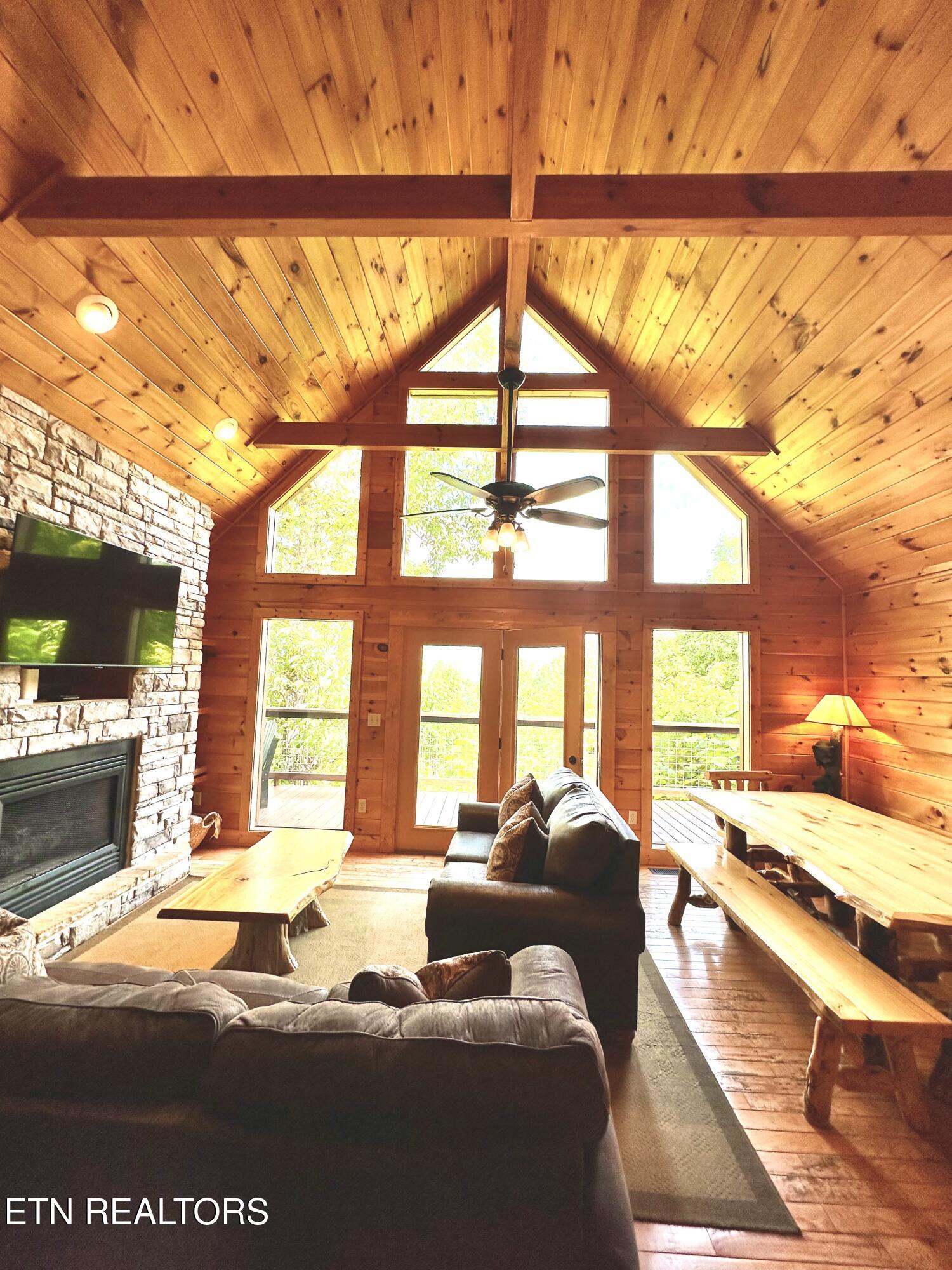 2973 Mockingbird Way