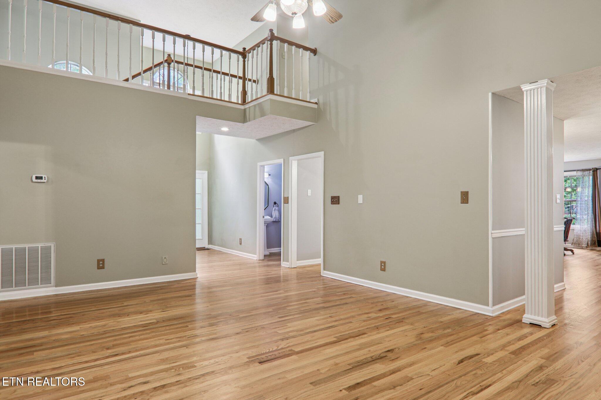 317 Fallen Oak Circle