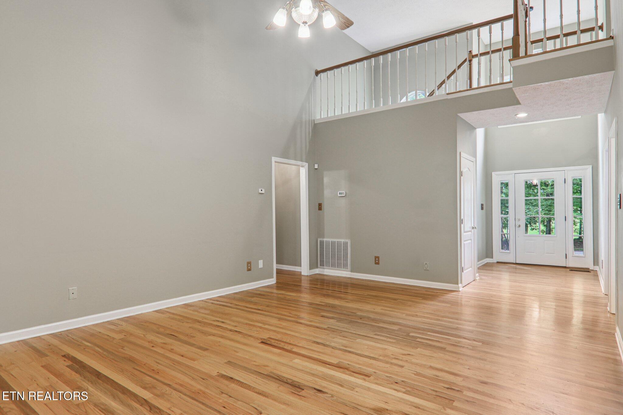 317 Fallen Oak Circle