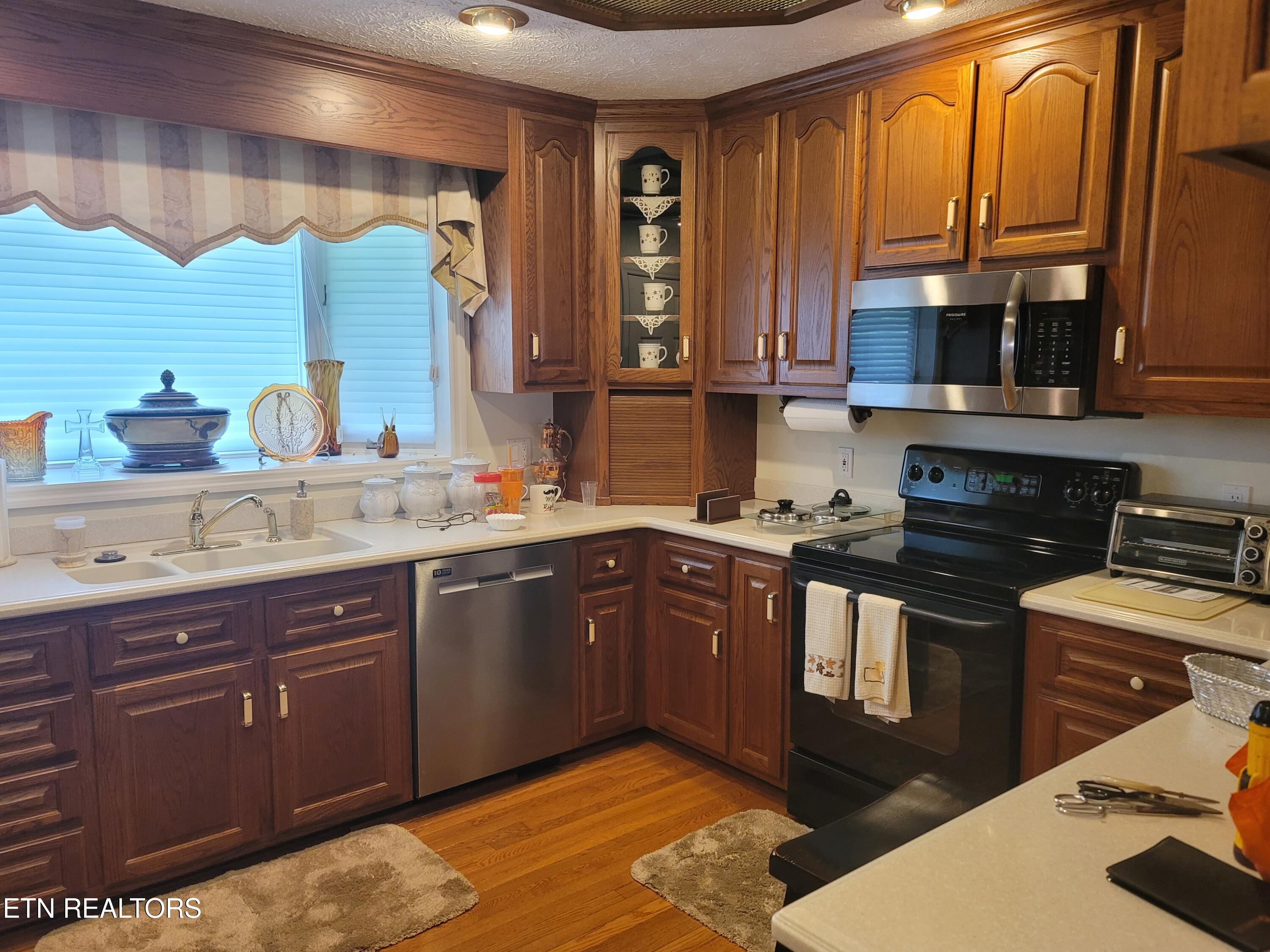 389 Maggie Mack Lane