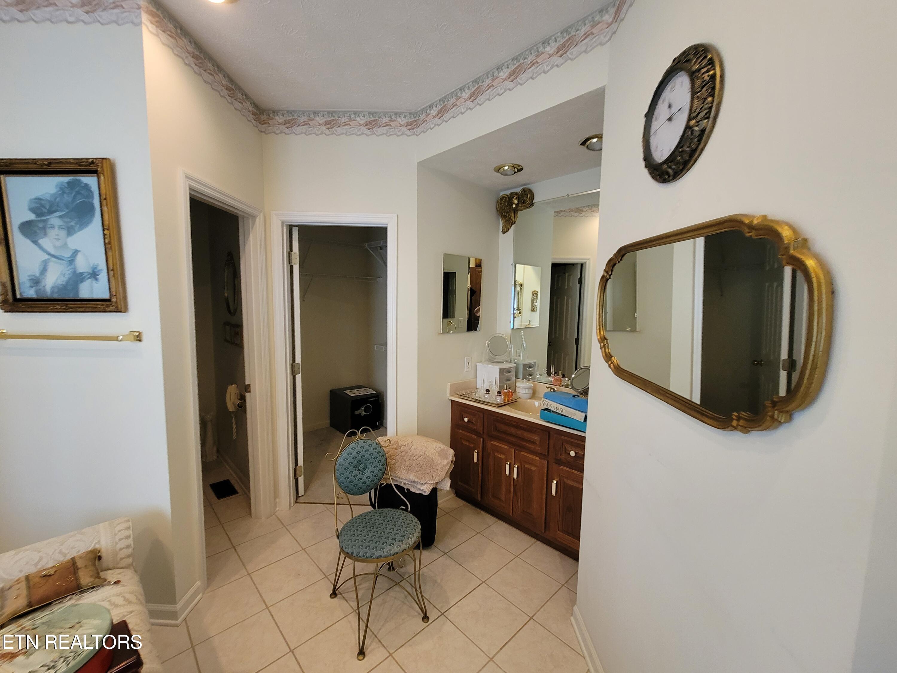 389 Maggie Mack Lane