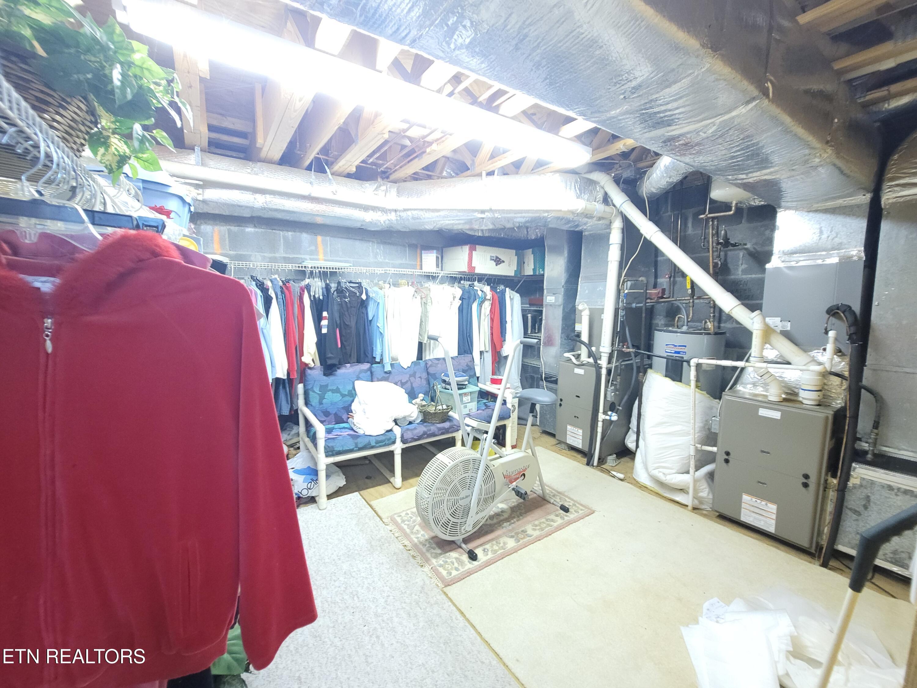 389 Maggie Mack Lane