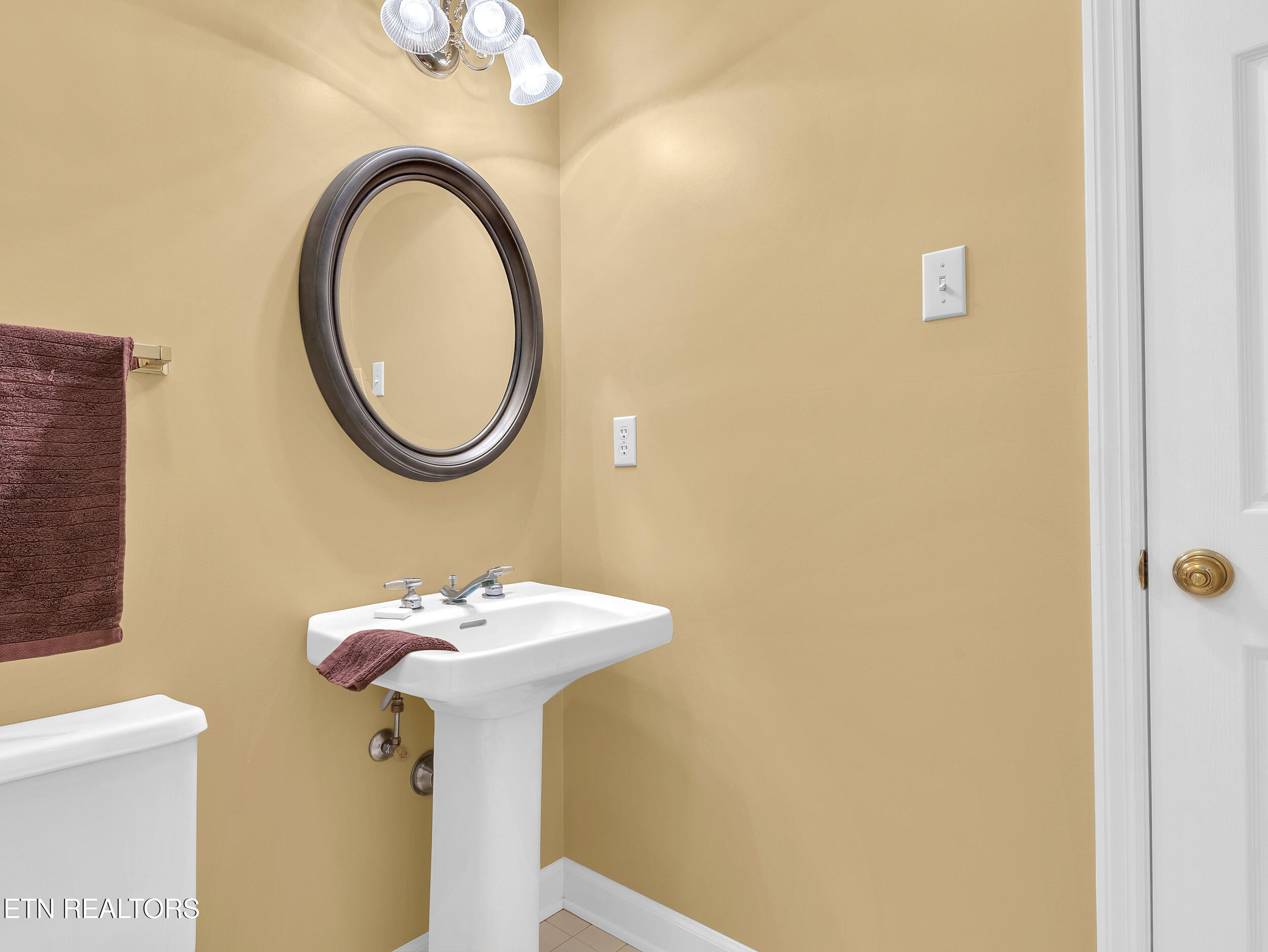 12345 Butternut Circle