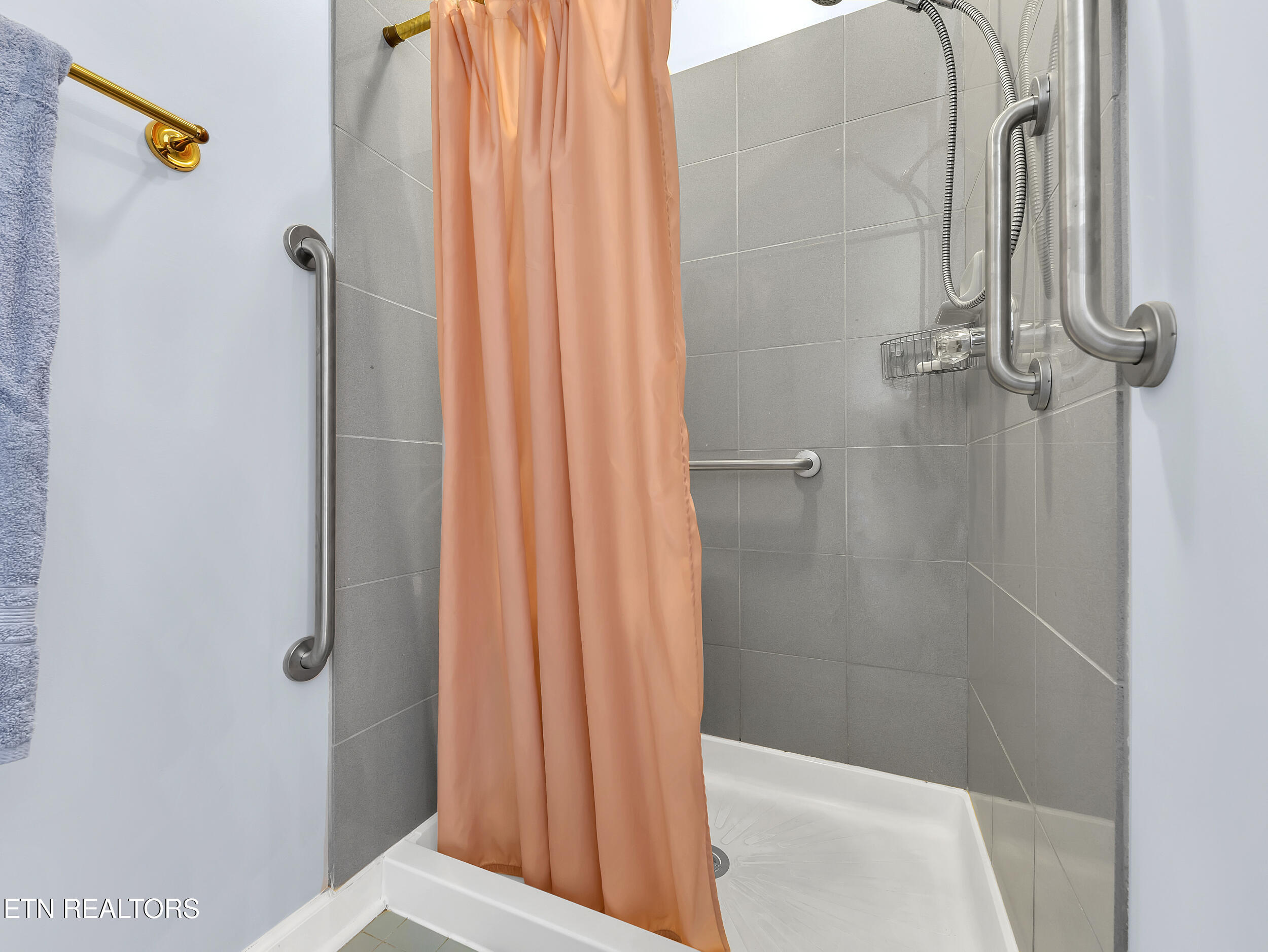 12345 Butternut Circle