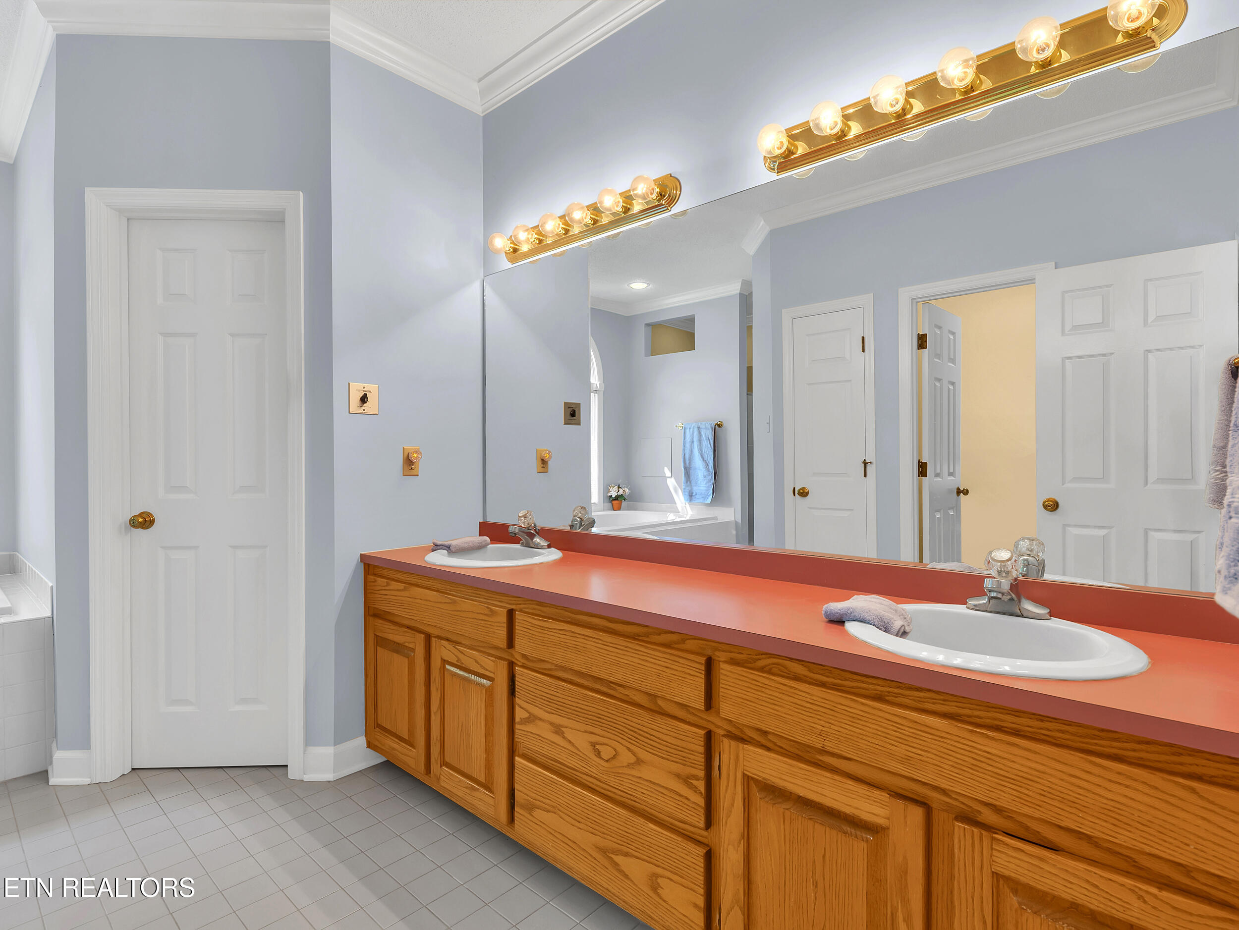 12345 Butternut Circle