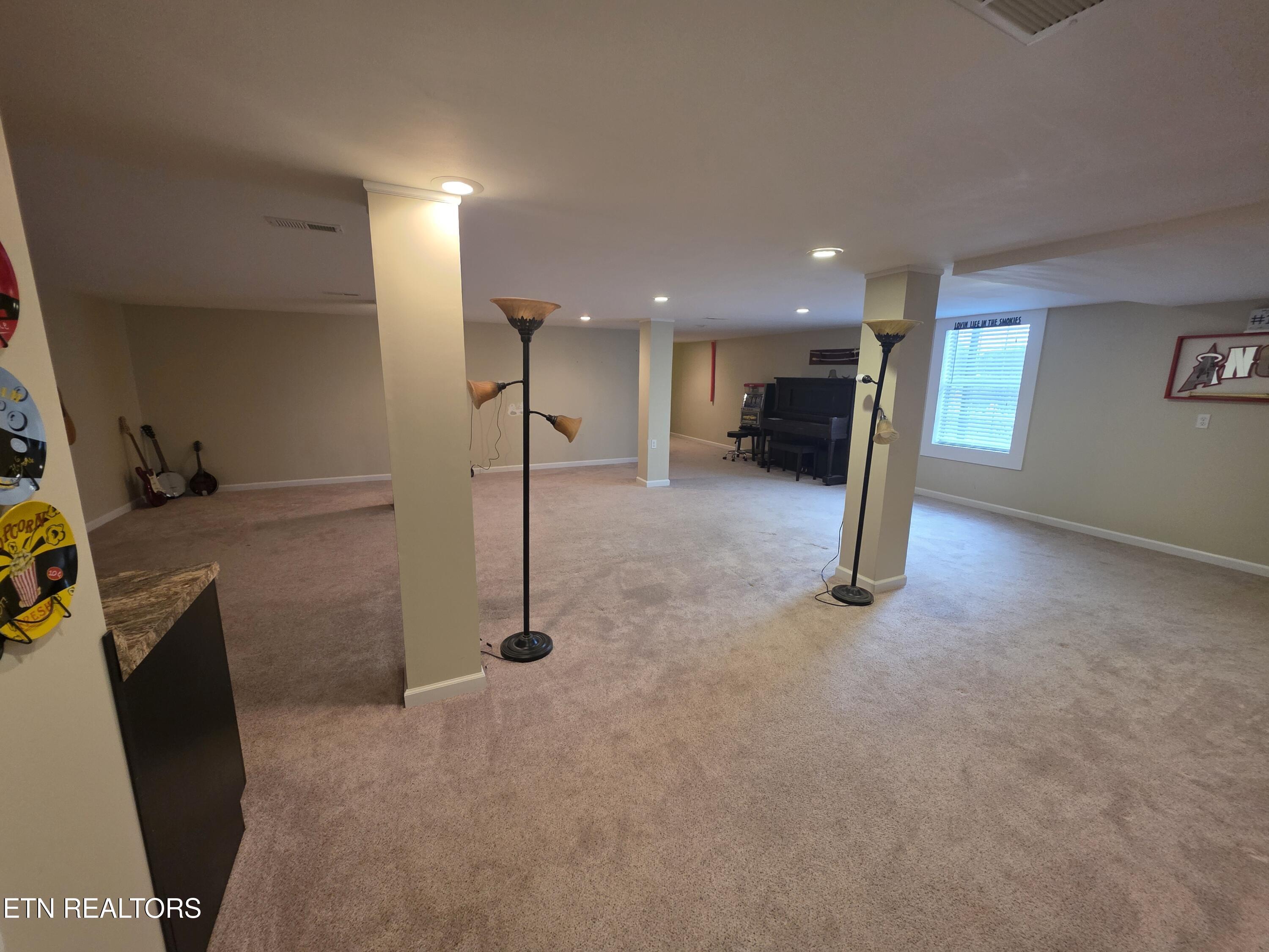 1750 Meadow Ridge Circle