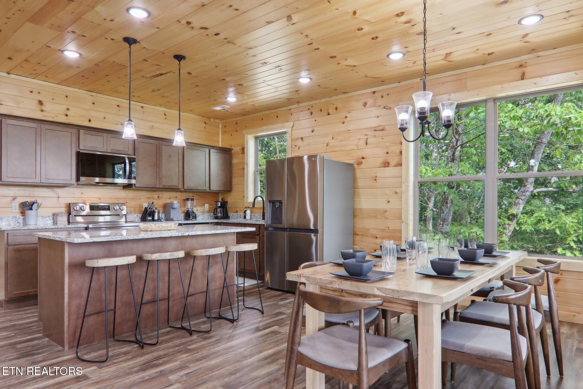 2616 Dogwood Loop Drive