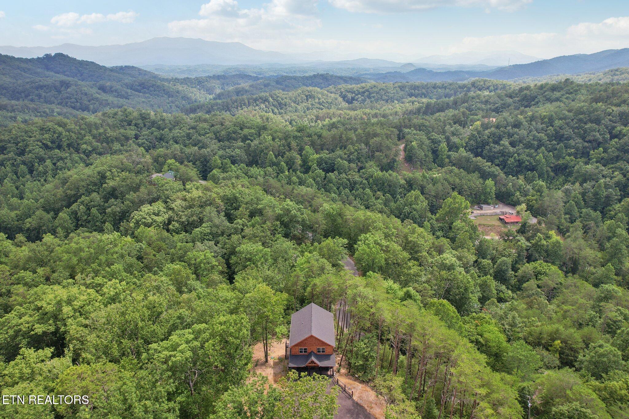 2616 Dogwood Loop Drive