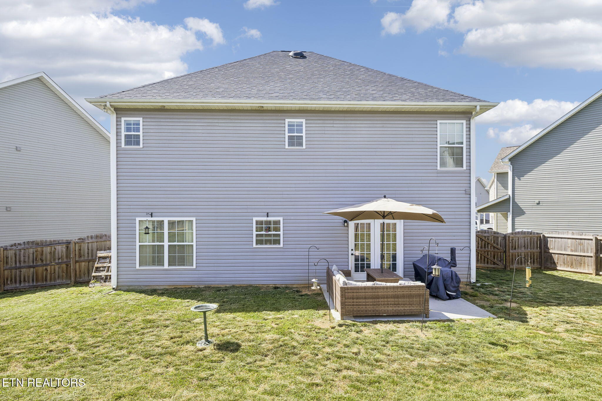 3106 Starling Drive