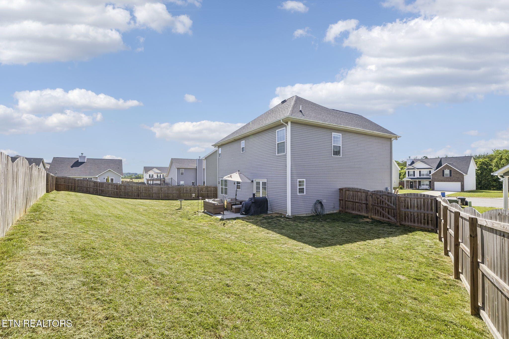 3106 Starling Drive