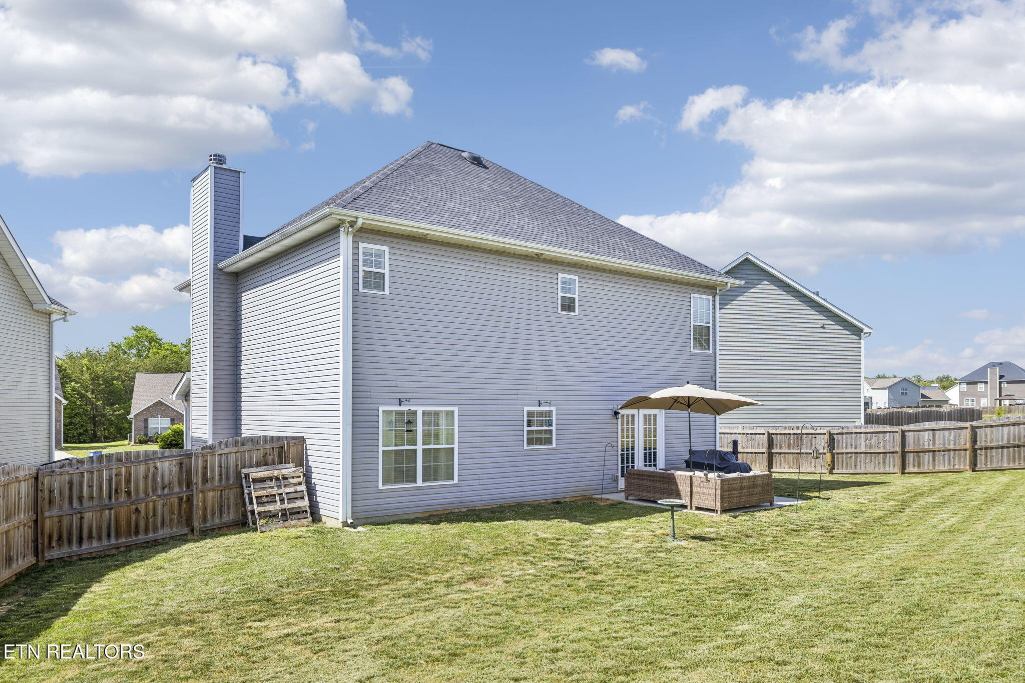 3106 Starling Drive