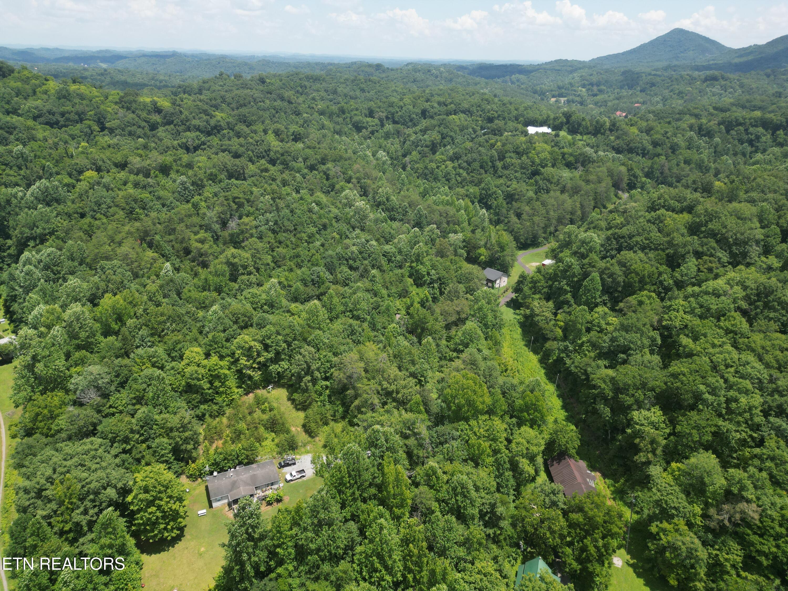 1566 Hawk Lane Lane