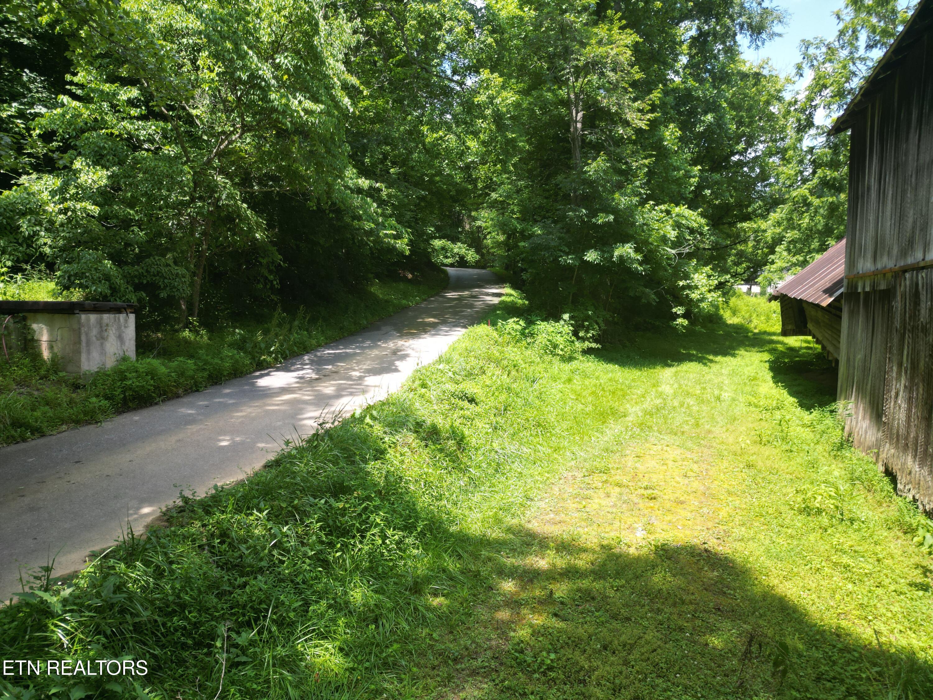 1566 Hawk Lane Lane