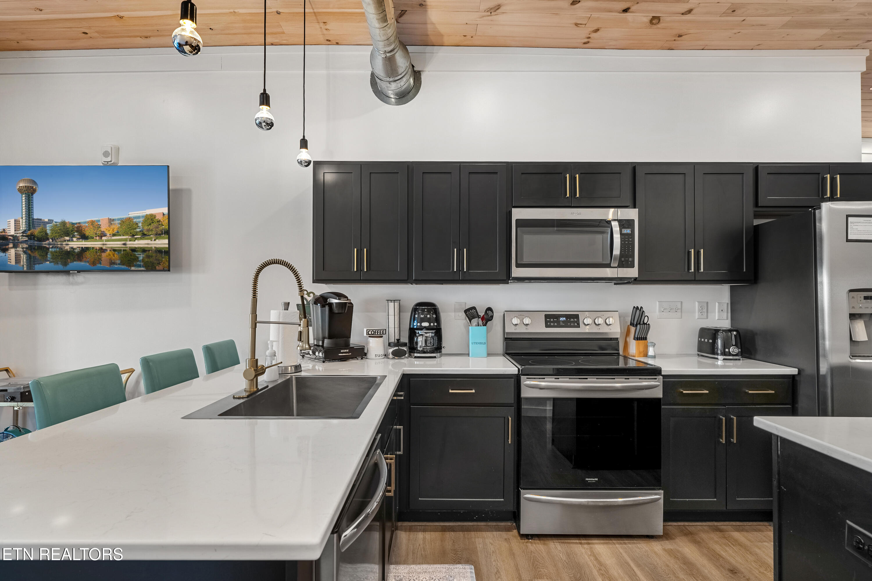 118 Court Ave 4