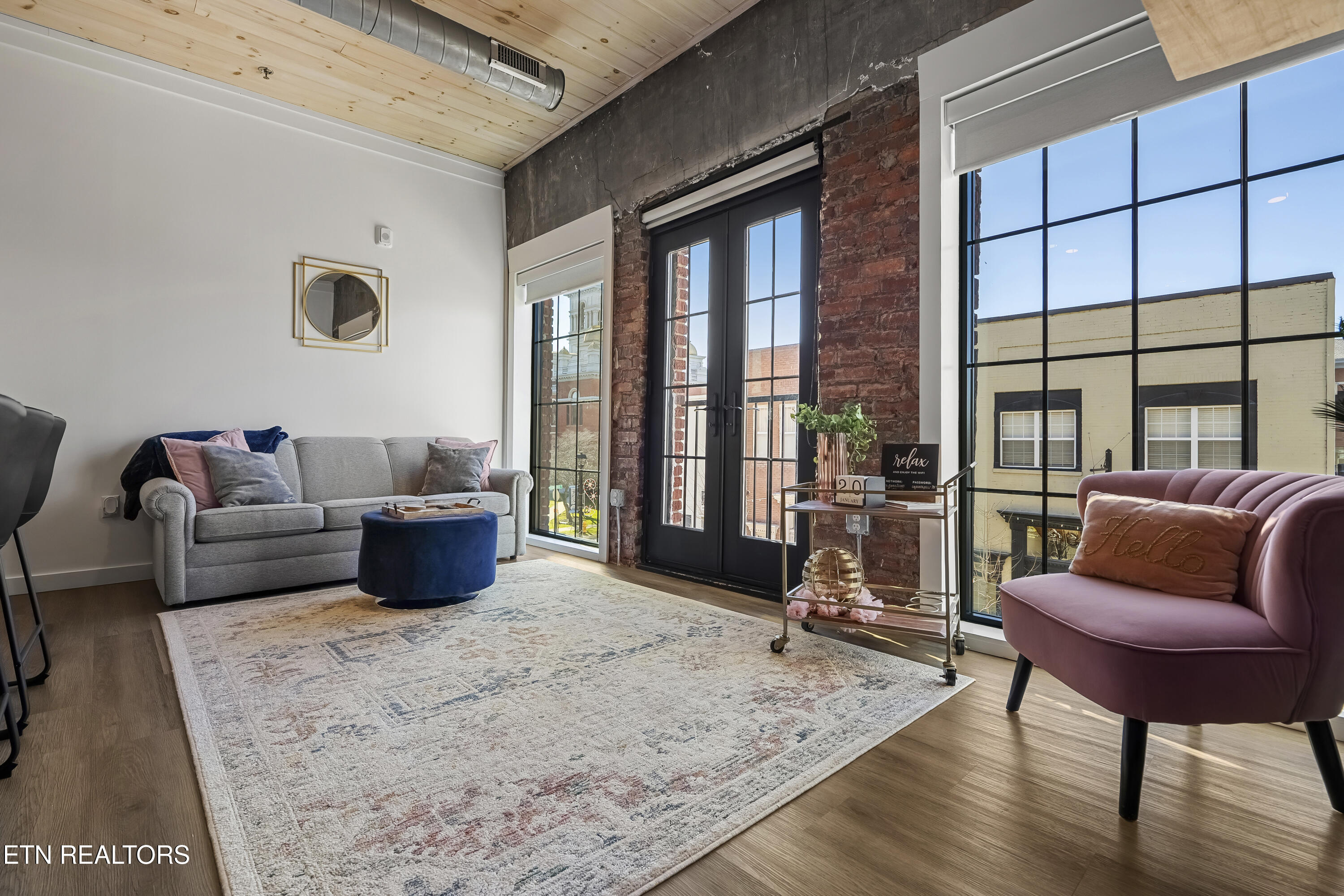 118 Court Ave 6